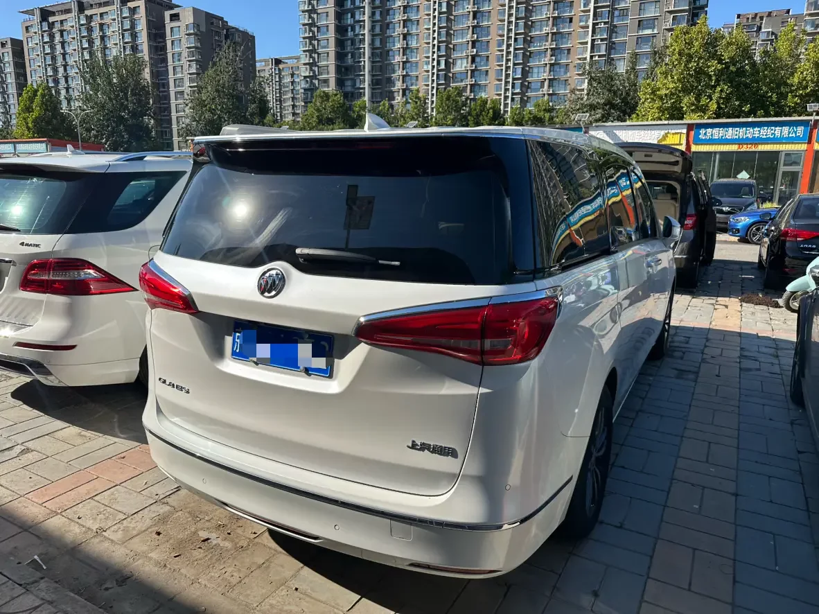 Buick GL8
