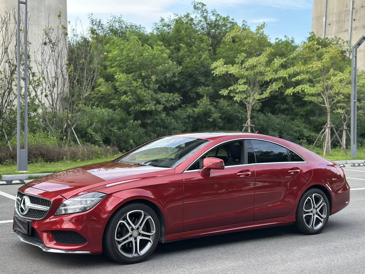 Mercedes-Benz CLS