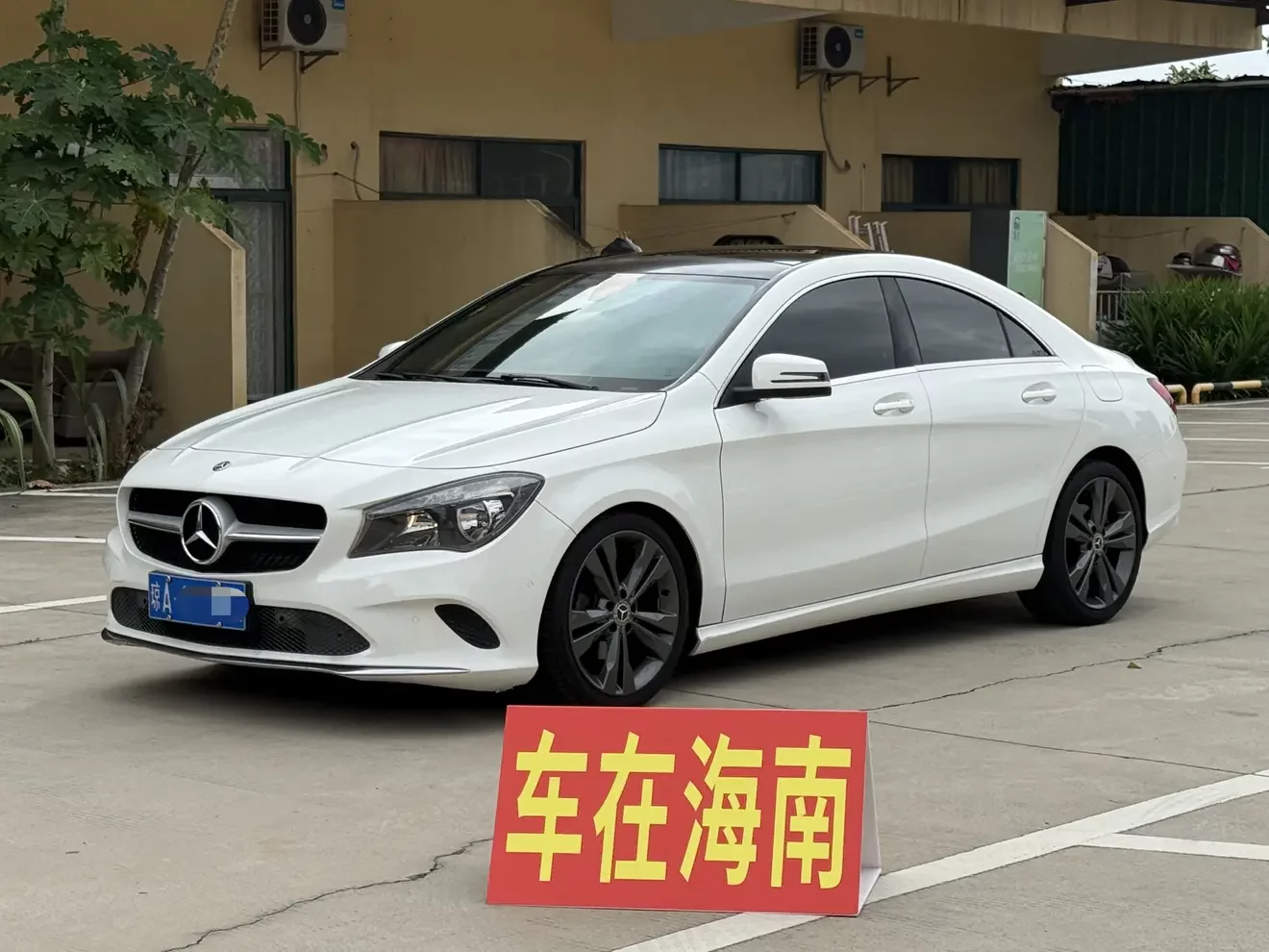 Mercedes-Benz CLA