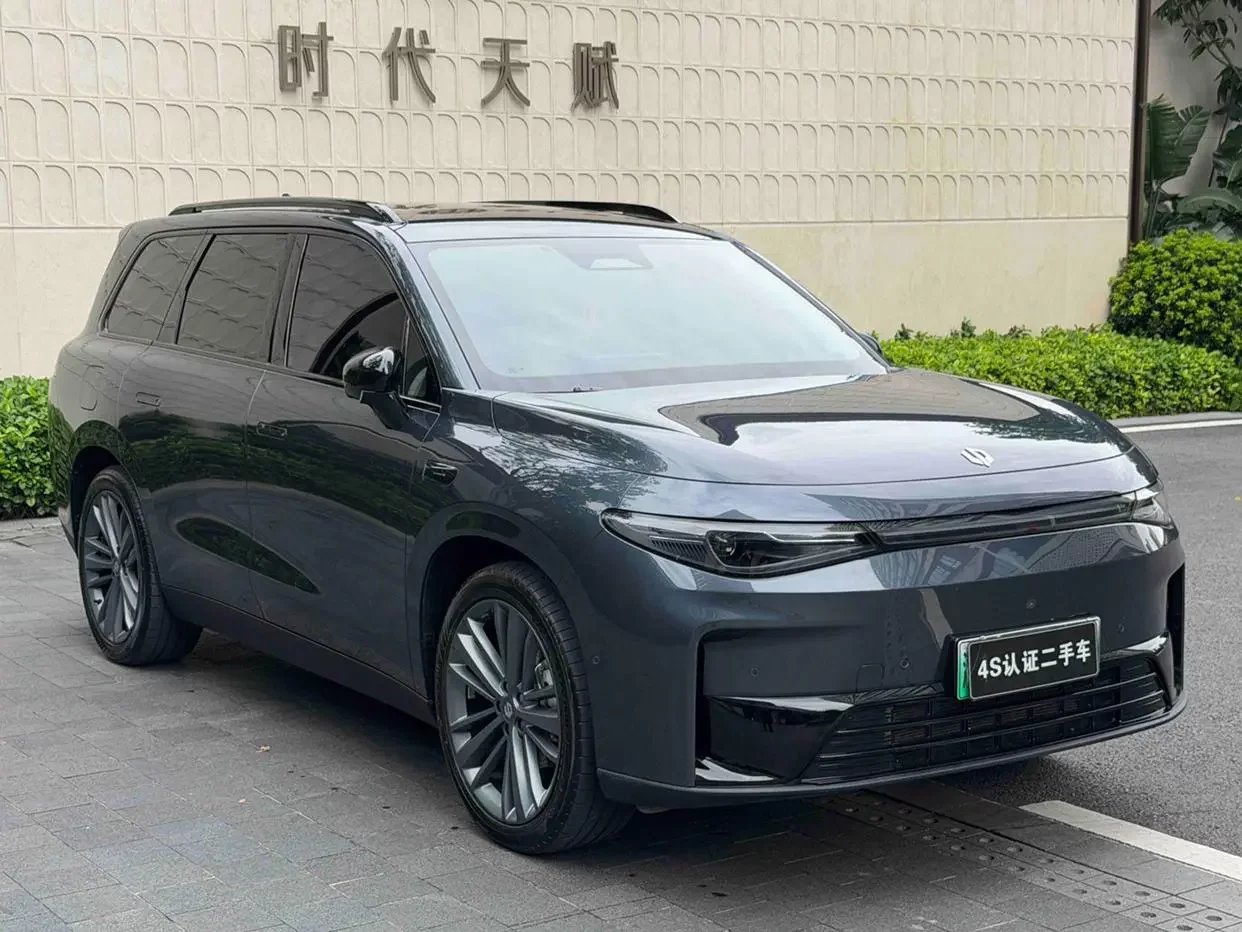 Leapmotor C16