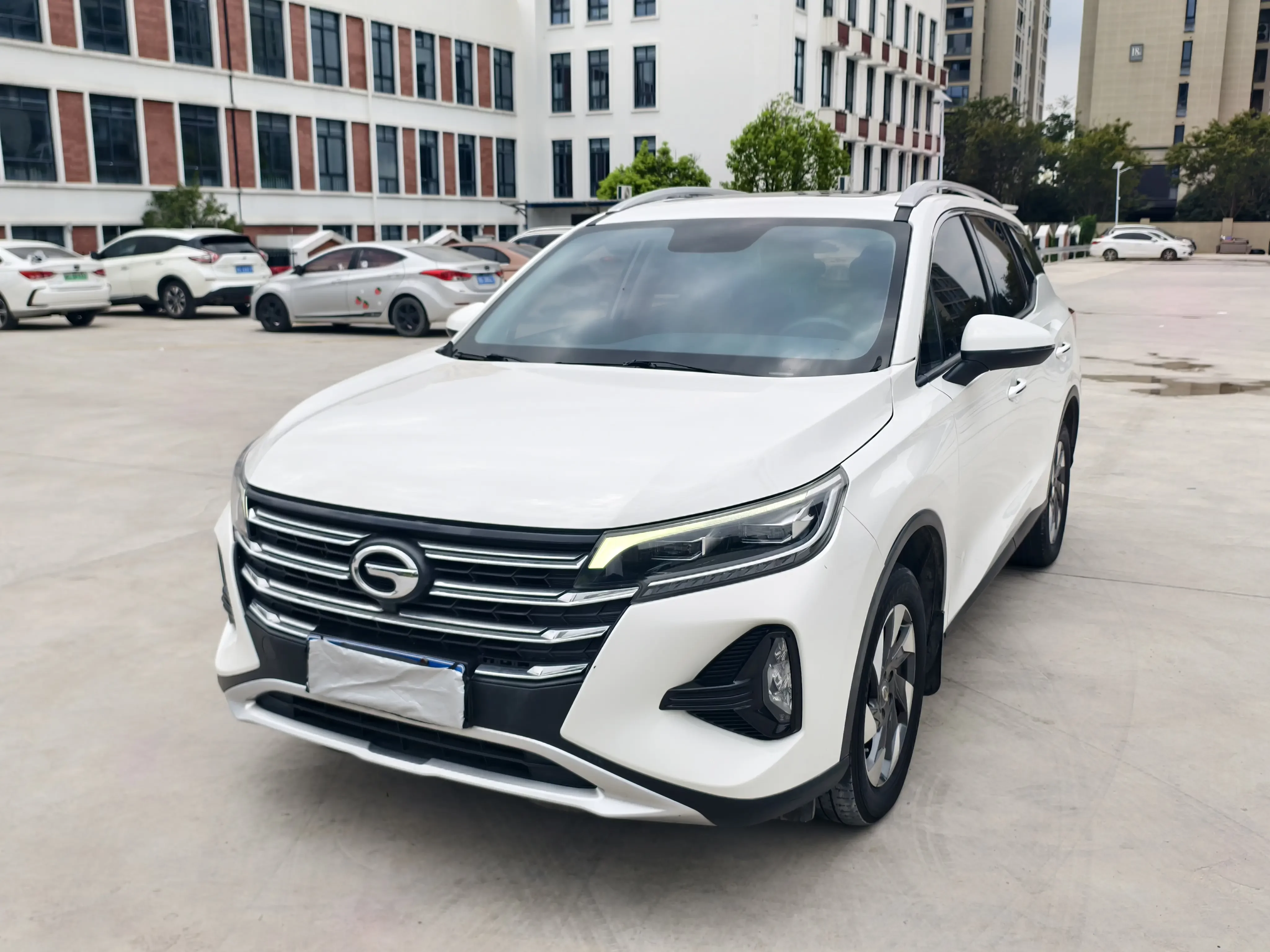 GAC Trumpchi GS4