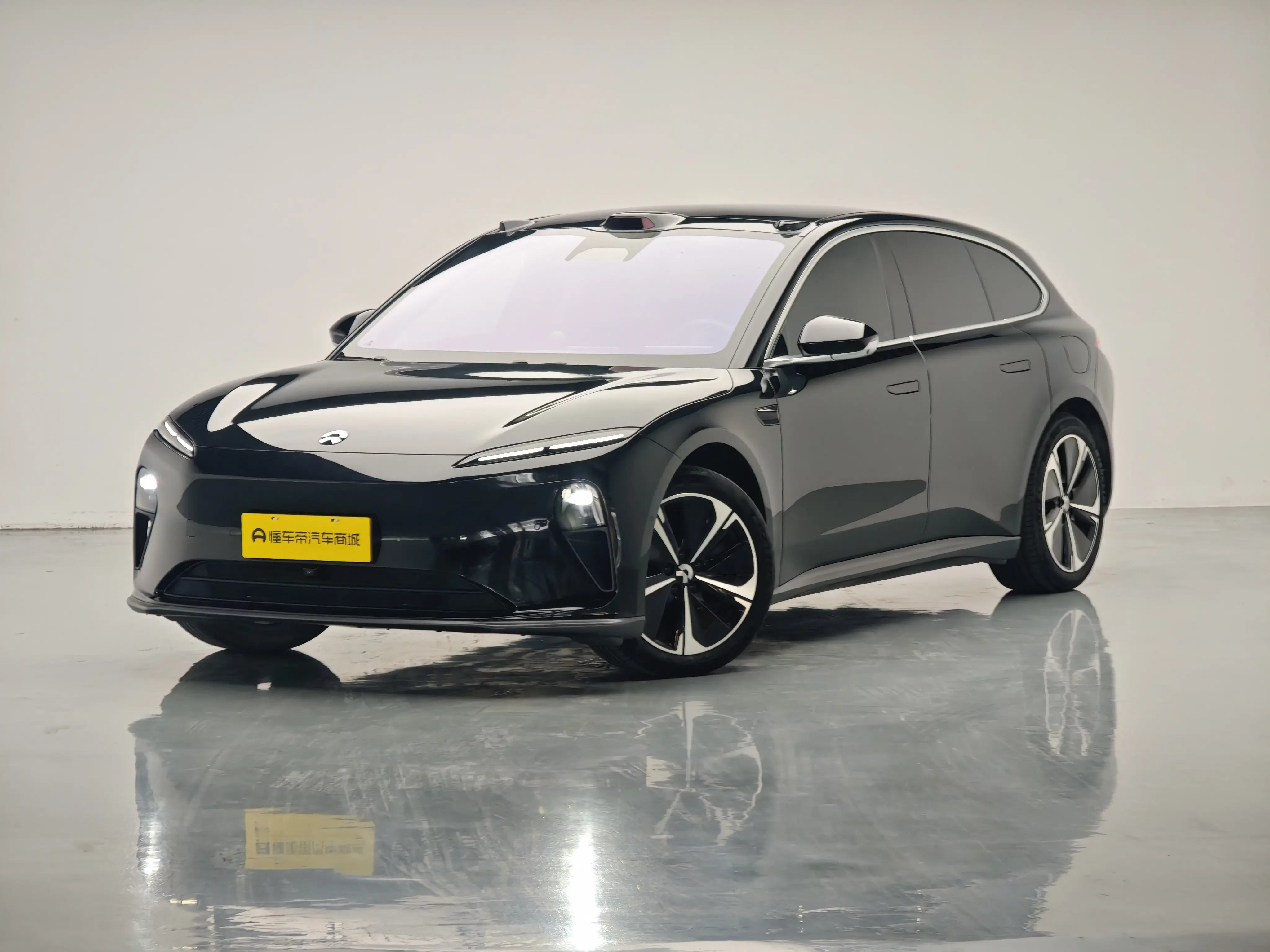NIO ET5T