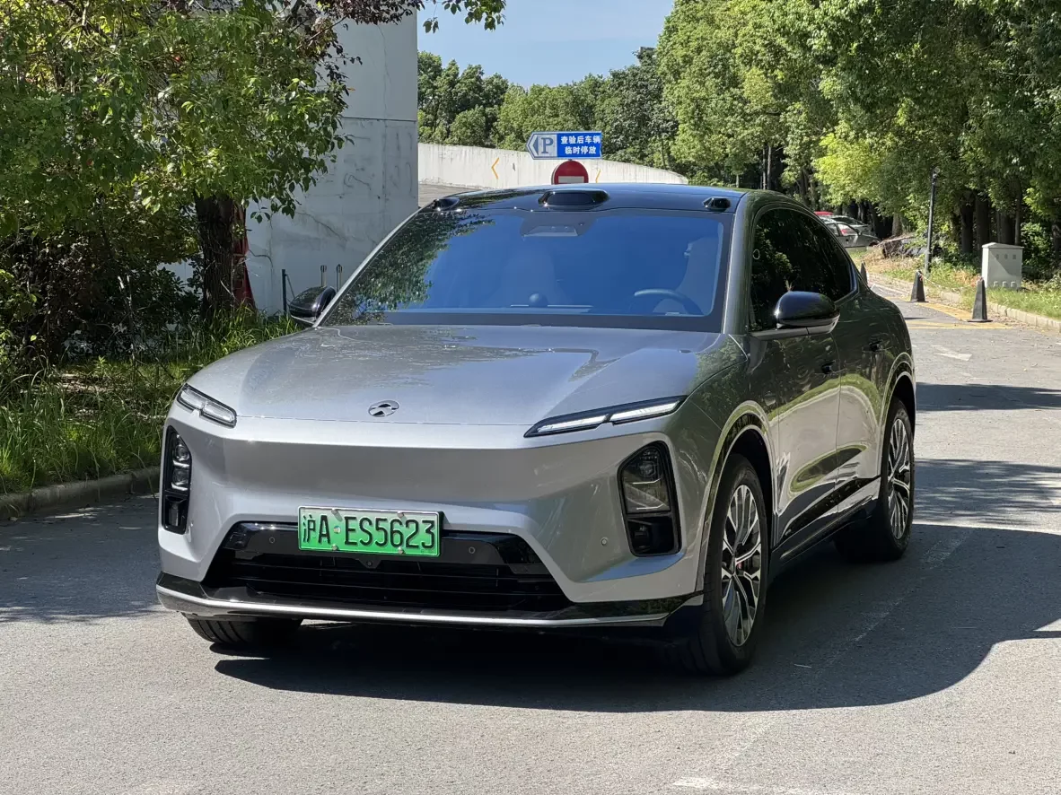 NIO EC6
