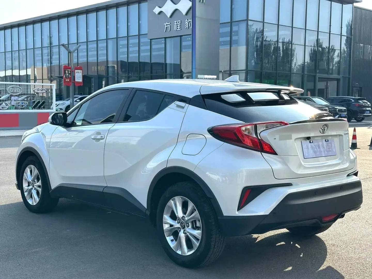 Toyota C-HR Hybrid