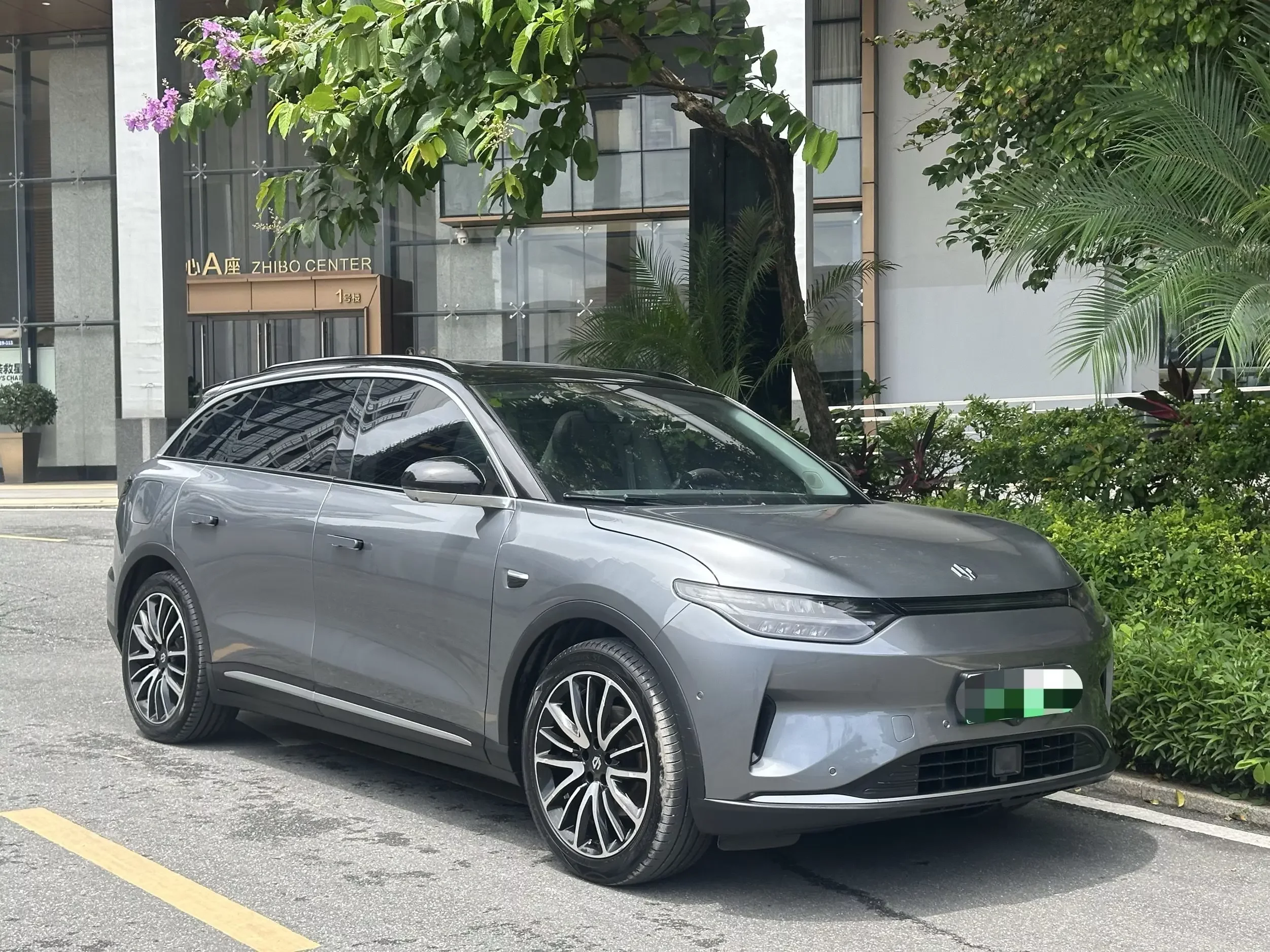 Leapmotor C11