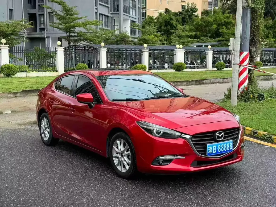 Mazda Axela