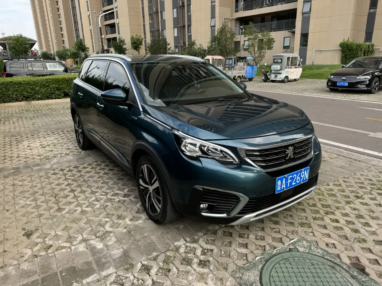 Peugeot 5008