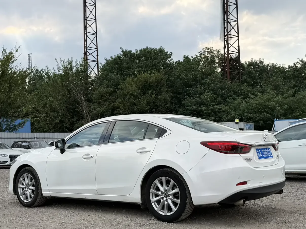 Mazda Atenza