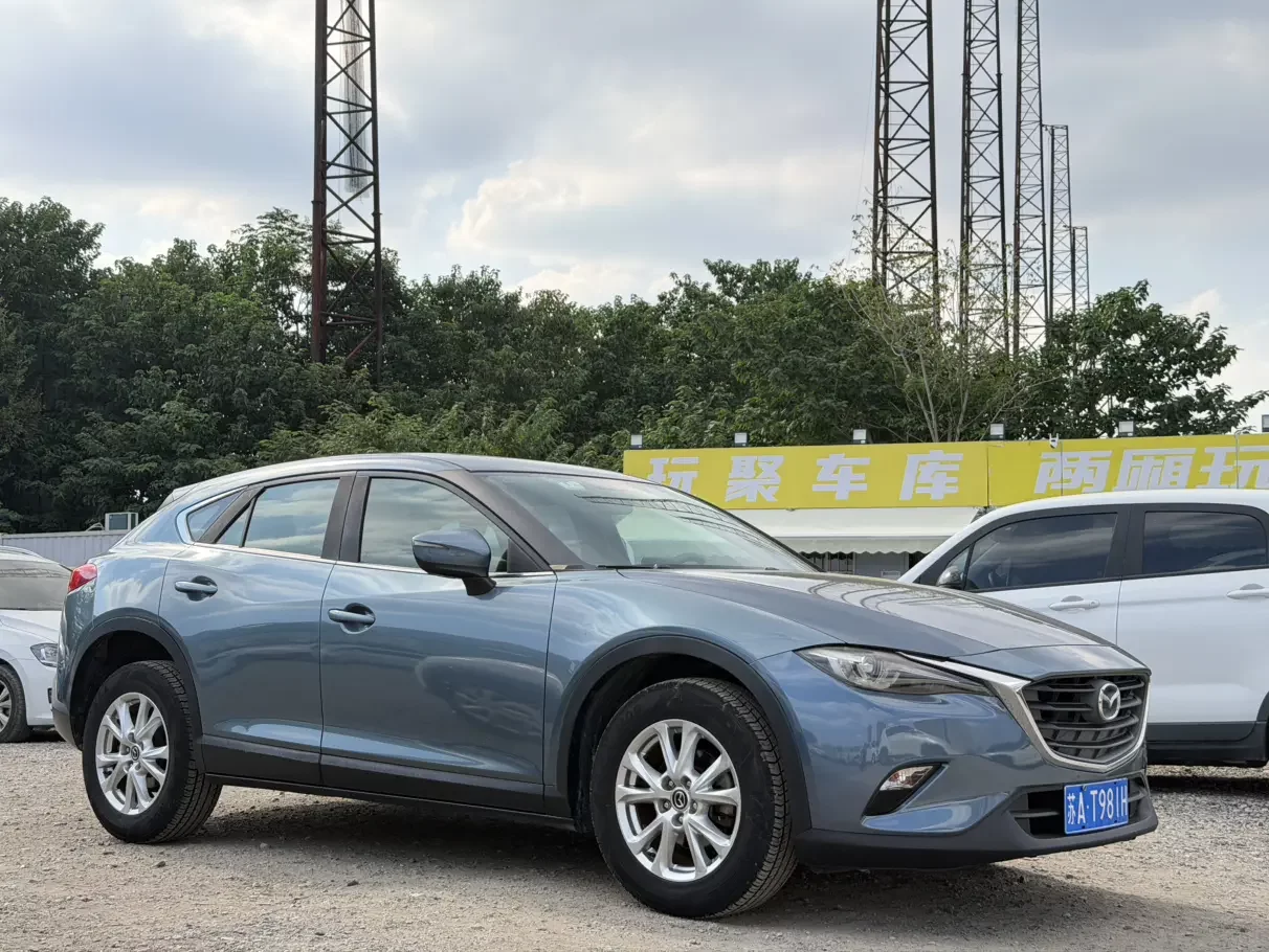 Mazda CX-4