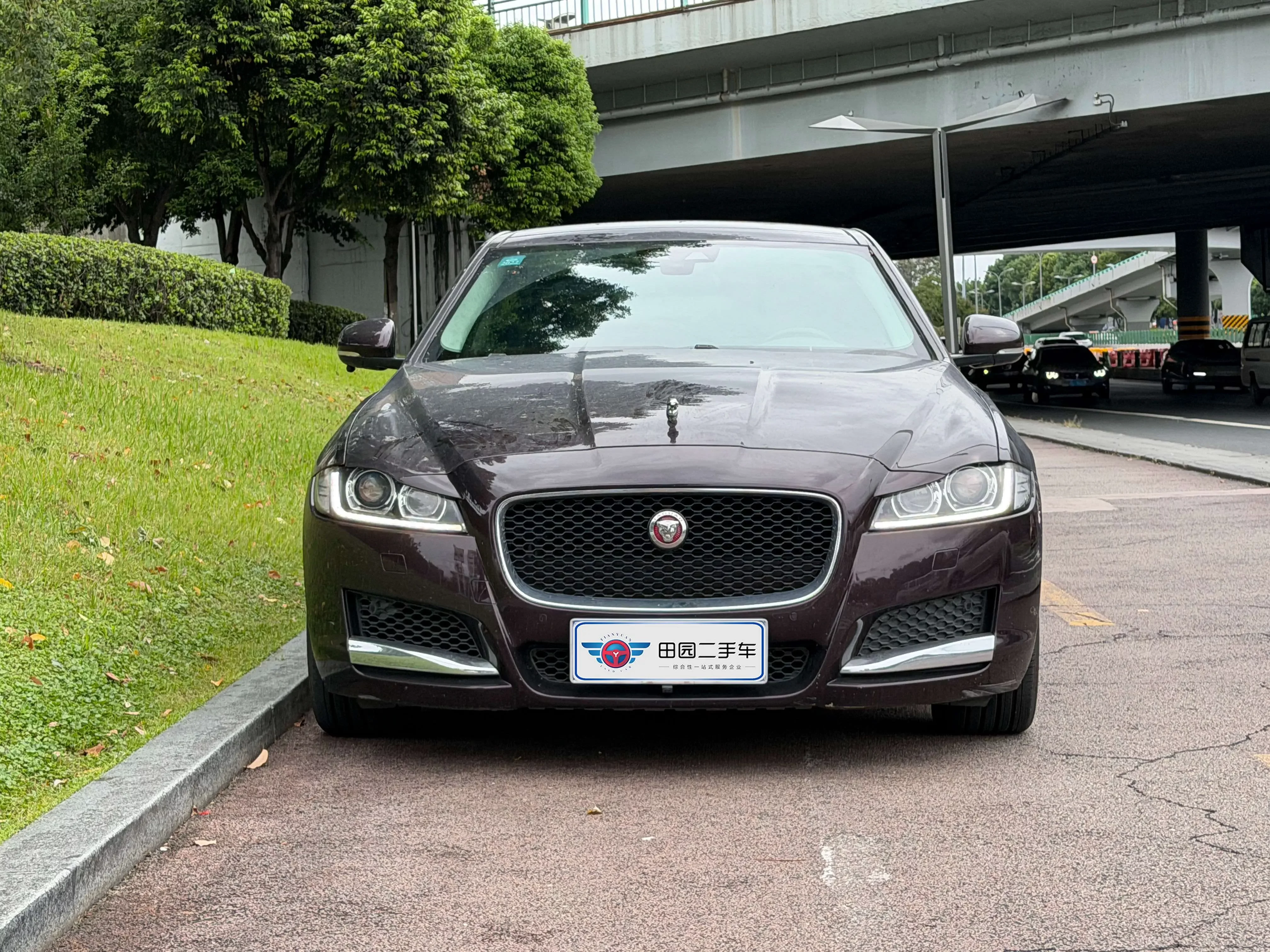 Jaguar XFL