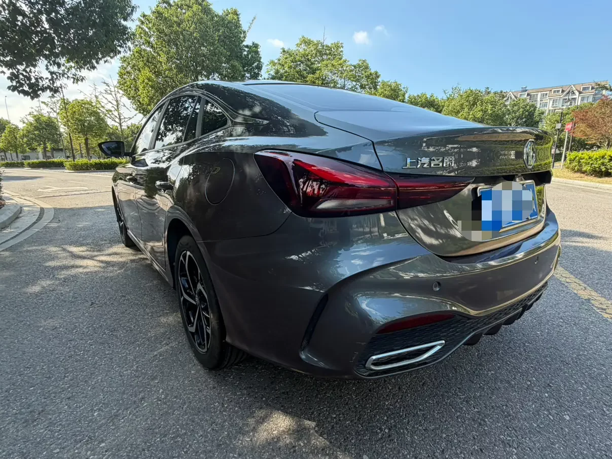 MG 5