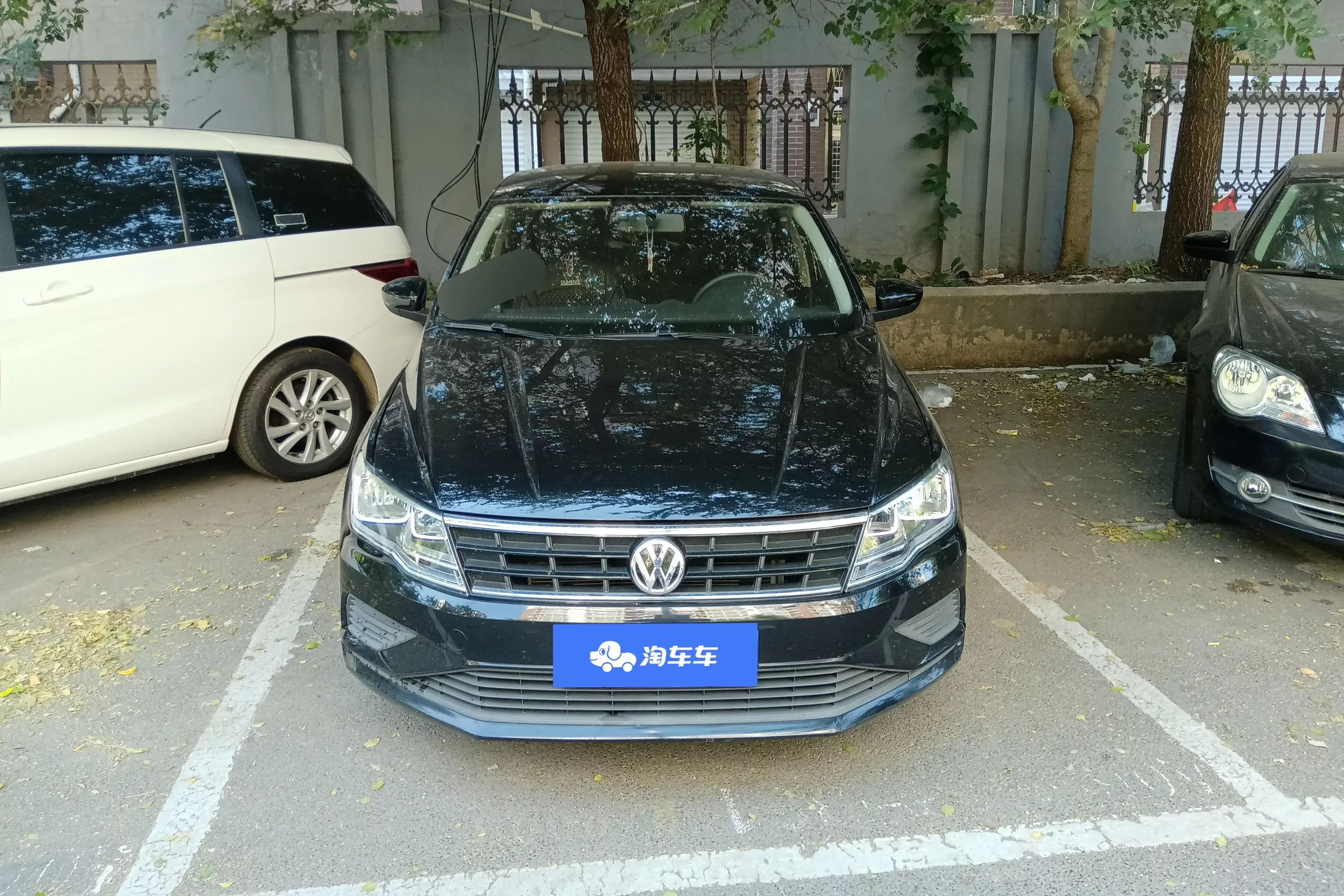 Volkswagen Jetta  из Китая