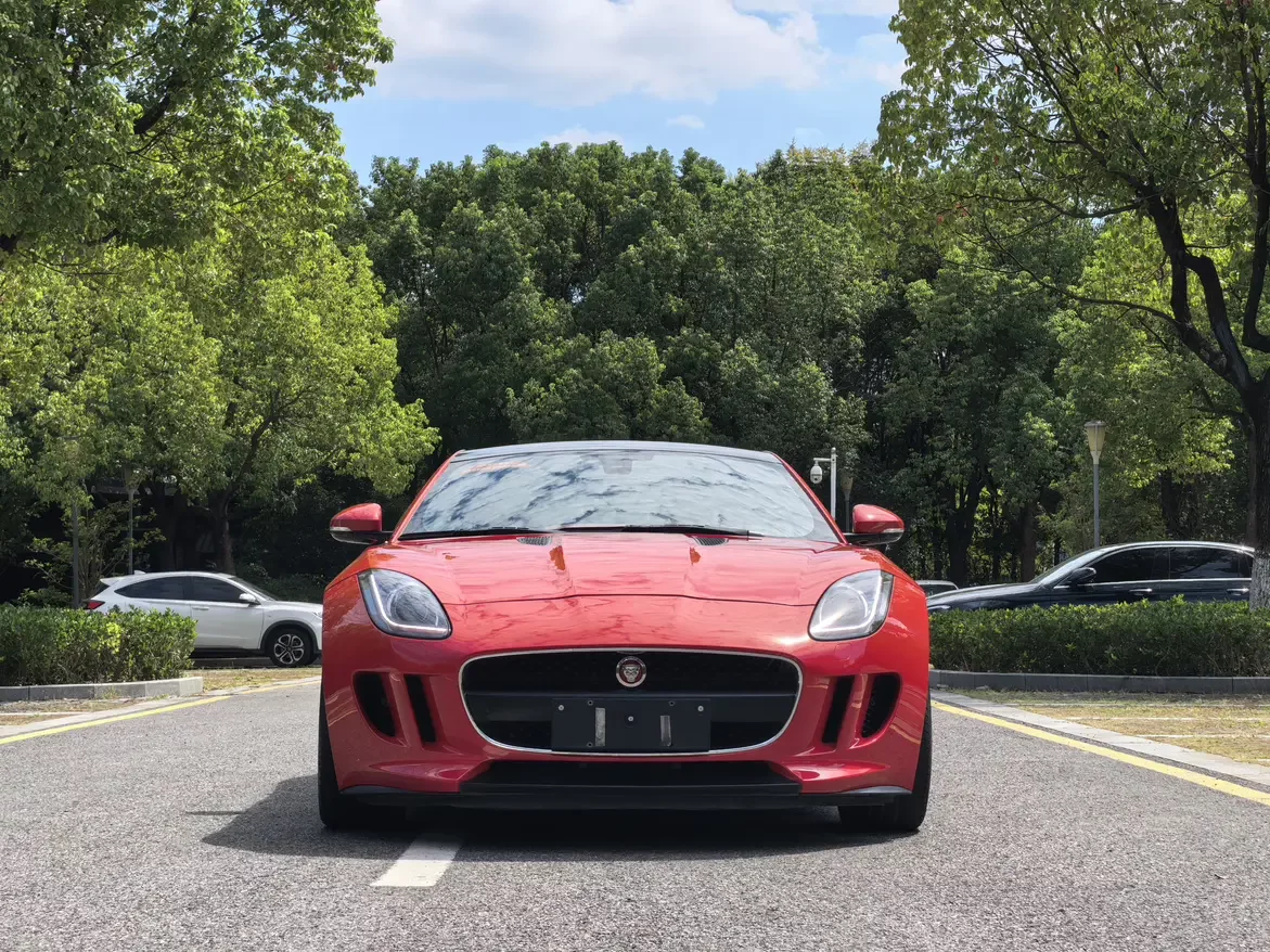 Jaguar F-TYPE