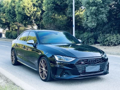 Audi S4