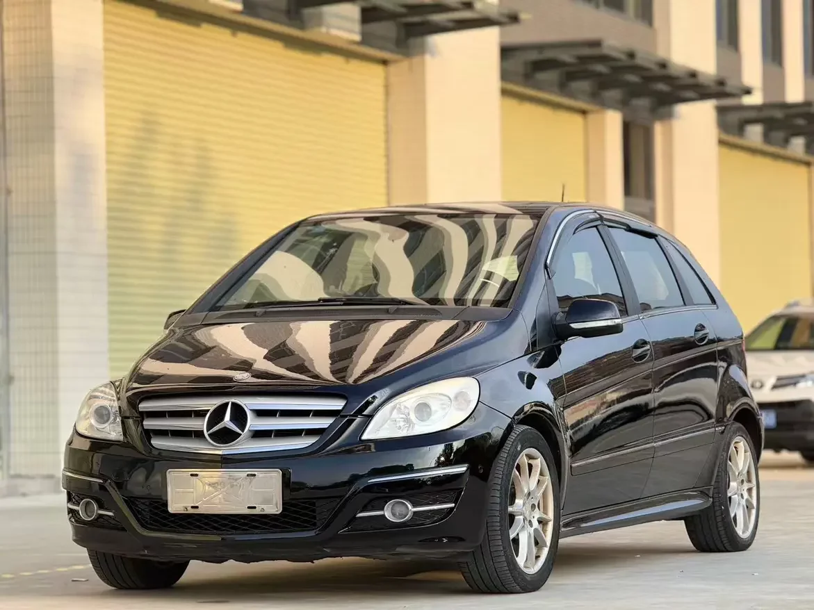 Mercedes-Benz B Class