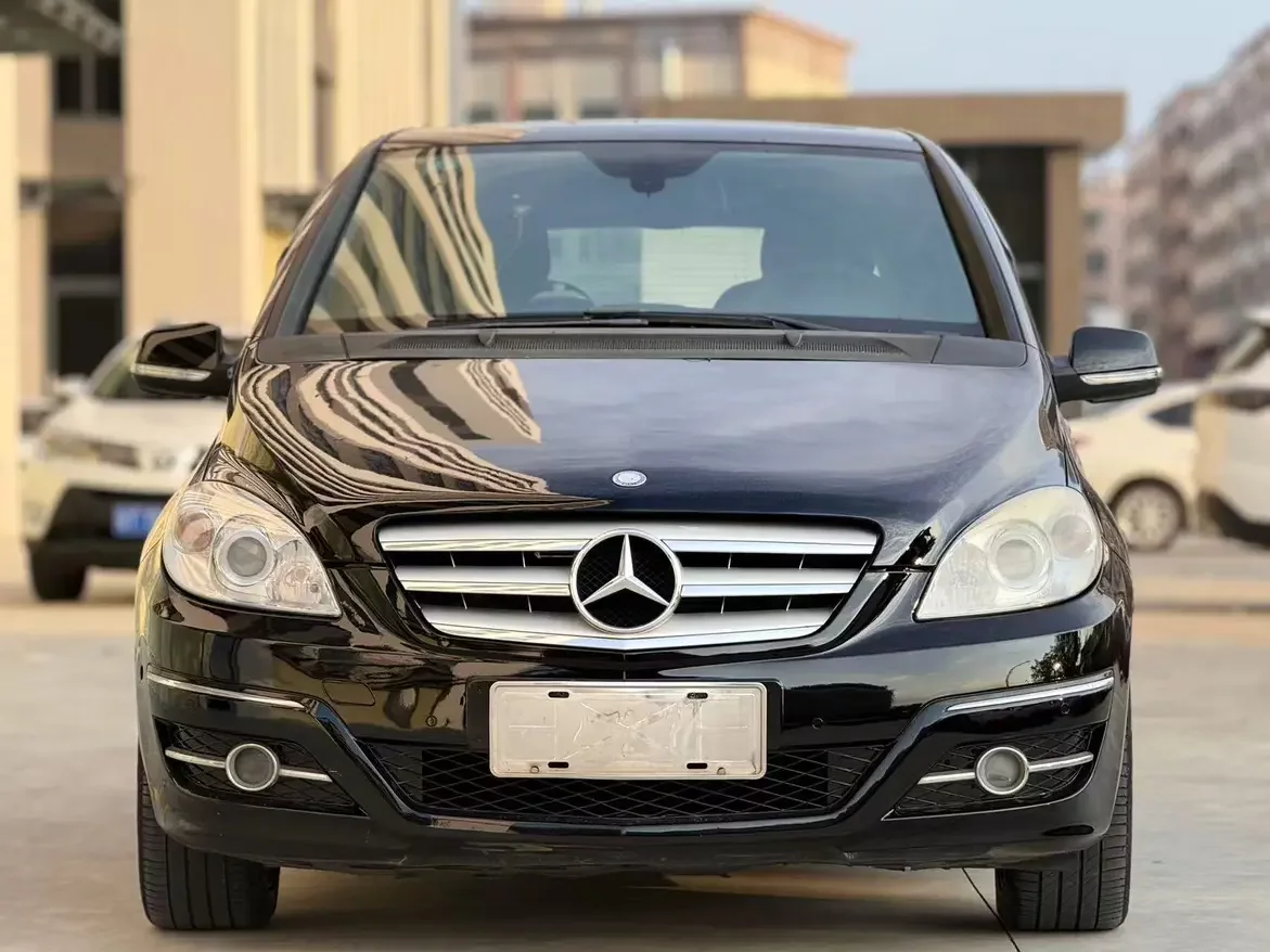 Mercedes-Benz B Class