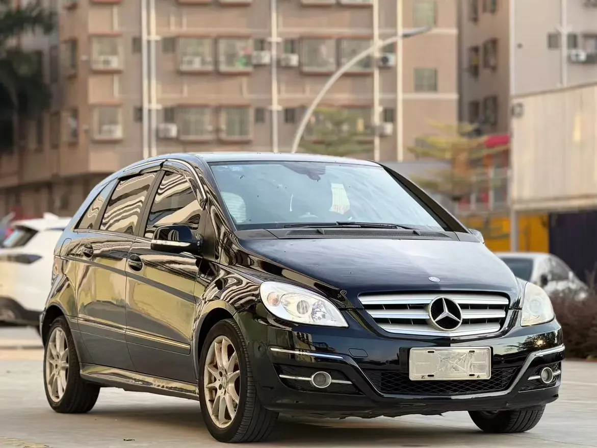 Mercedes-Benz B Class
