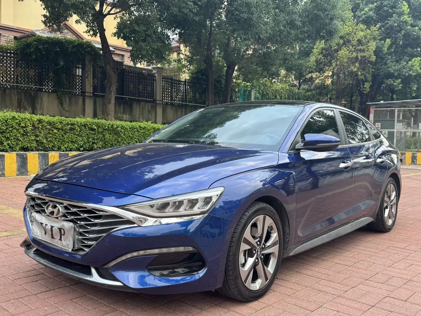 Hyundai Lafesta