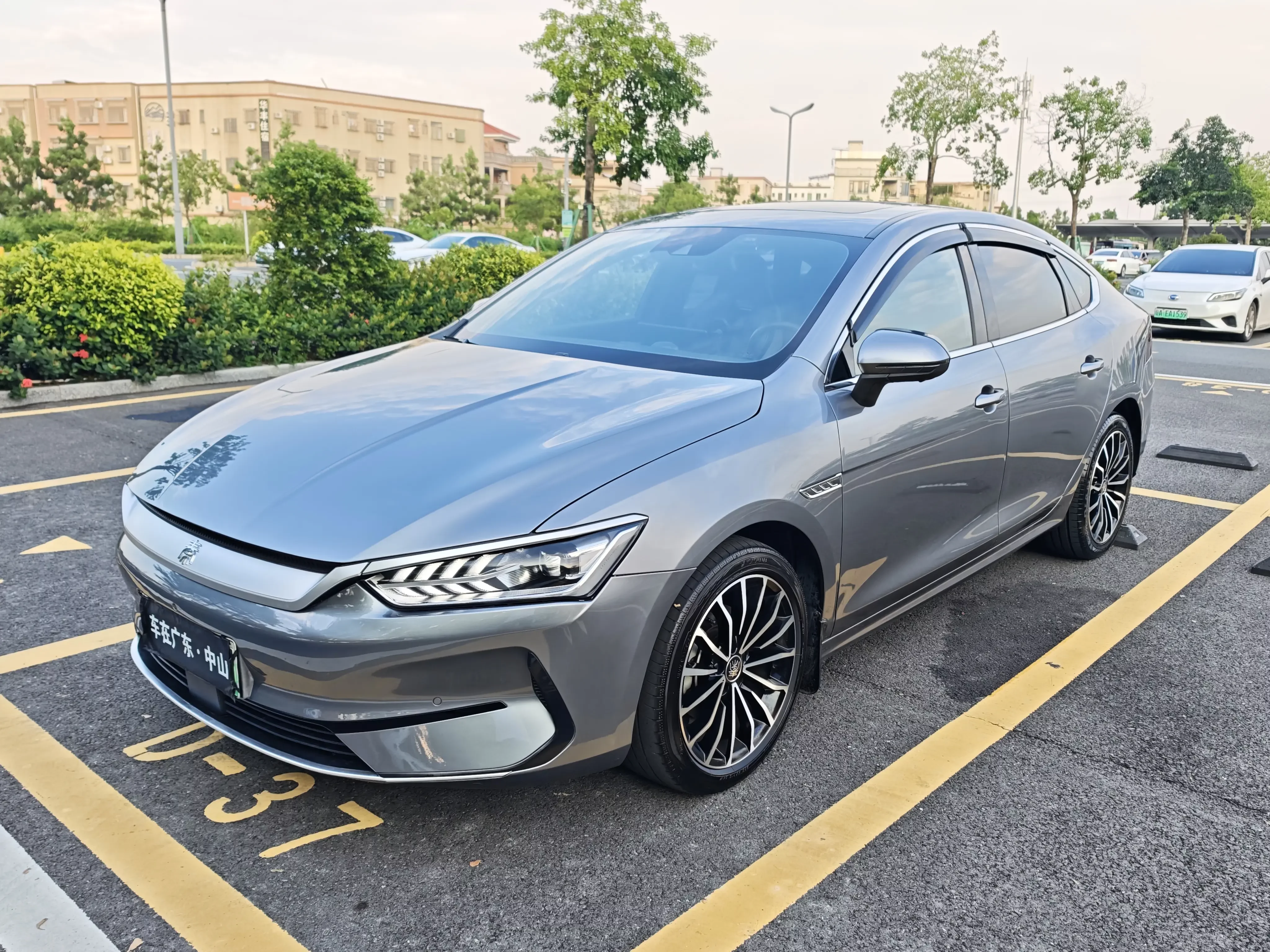 BYD Qin PLUS EV