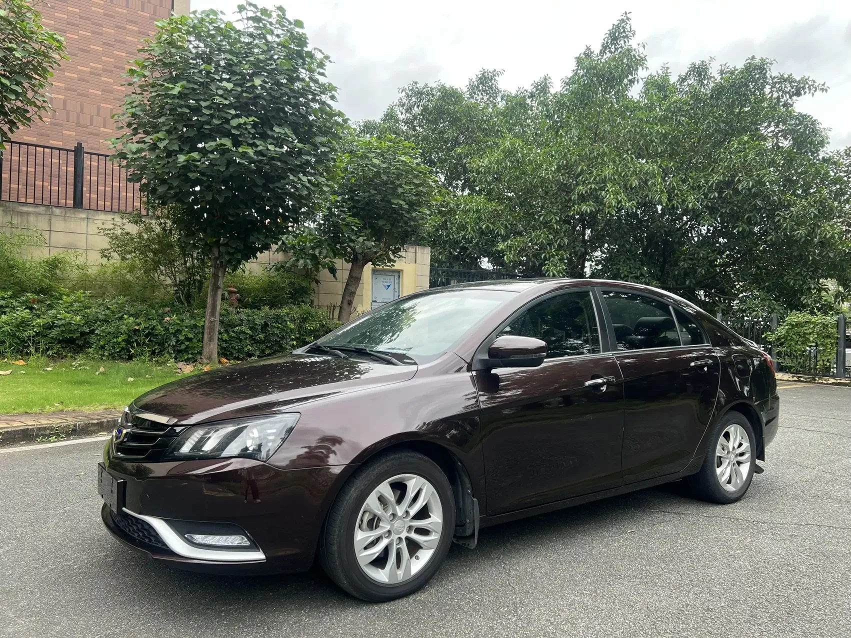 Geely Emgrand