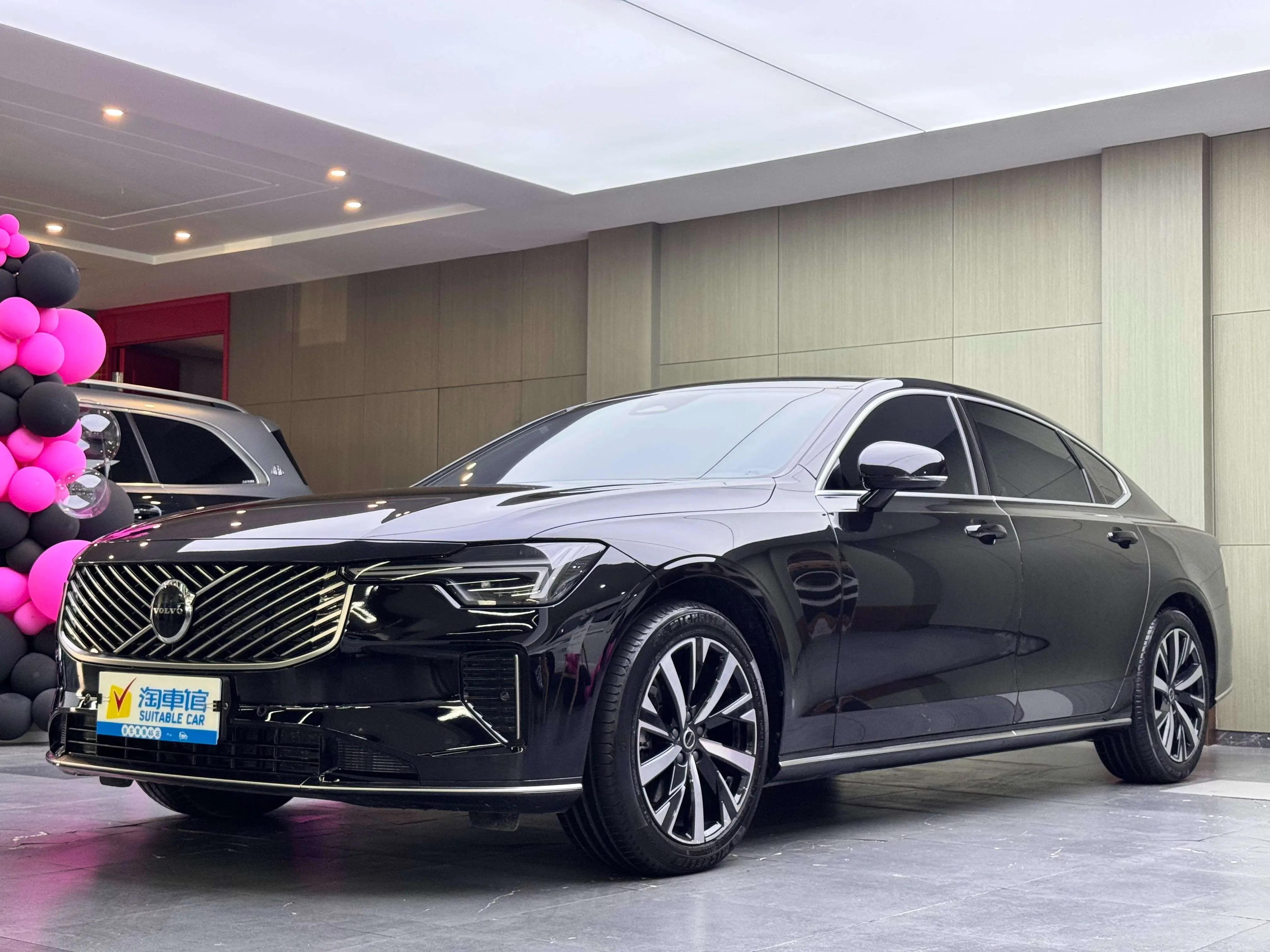 Volvo S90
