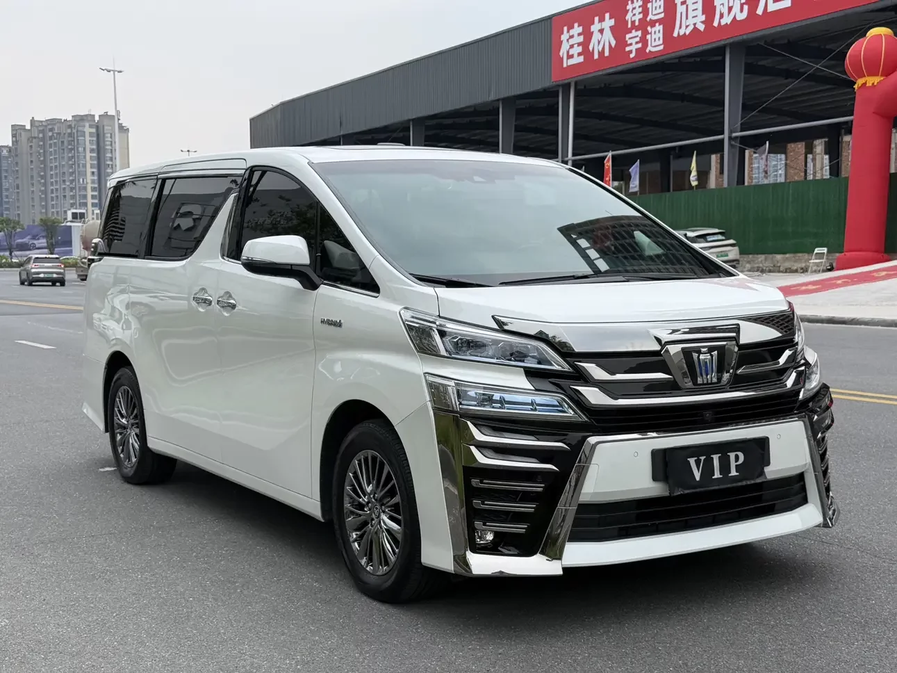 Toyota Crown Wellfire
