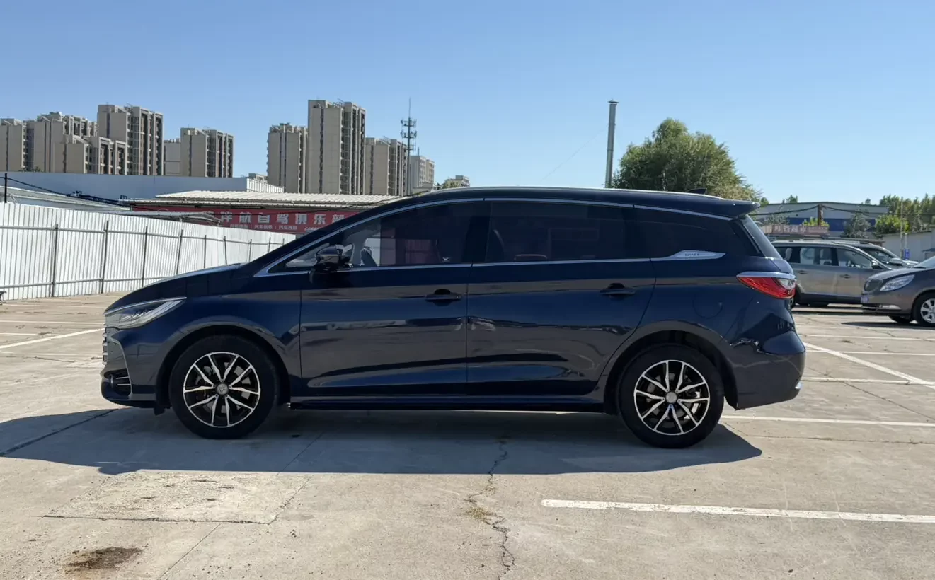 BYD Song MAX