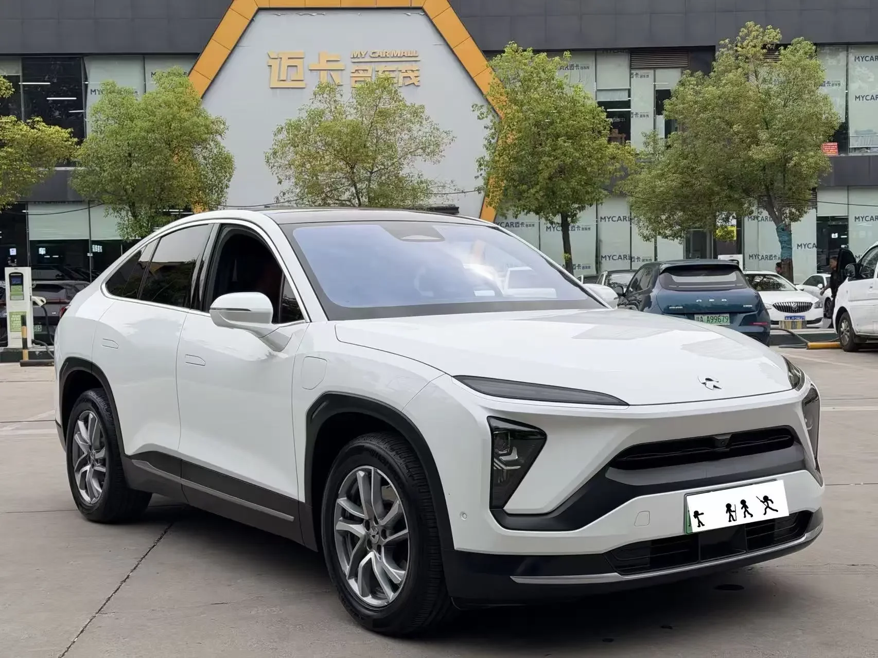 NIO EC6