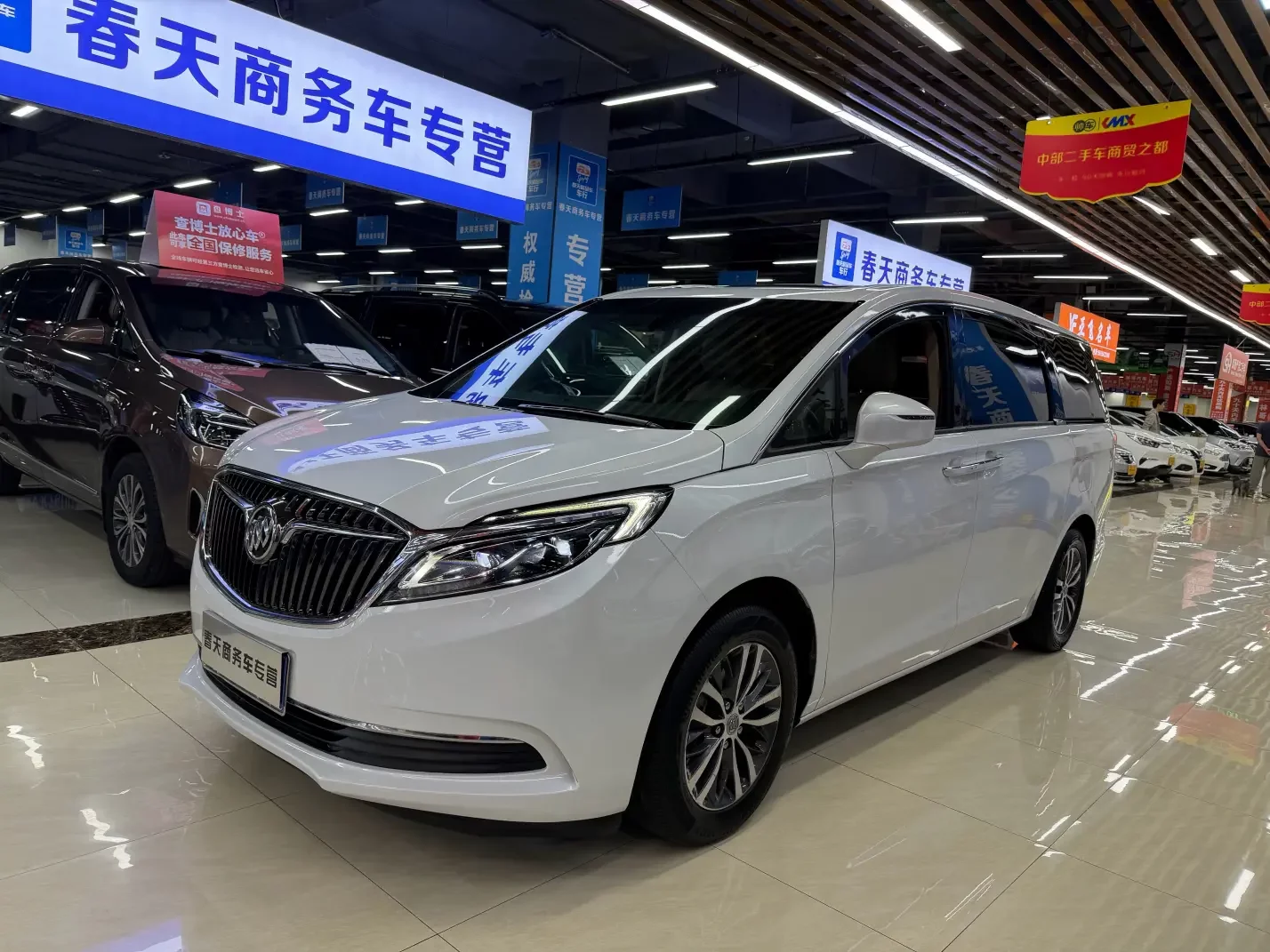 Buick GL8