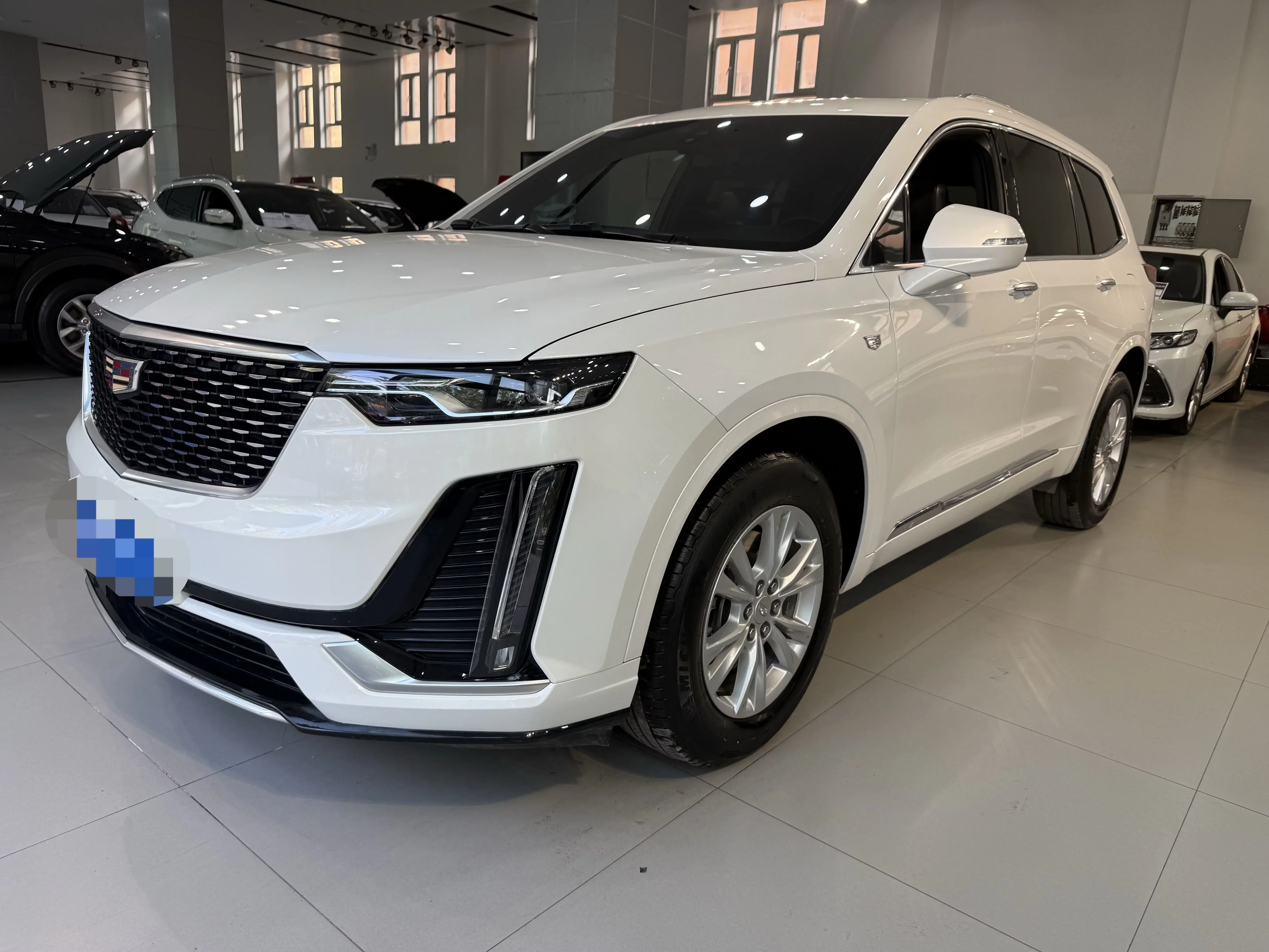 Cadillac XT6
