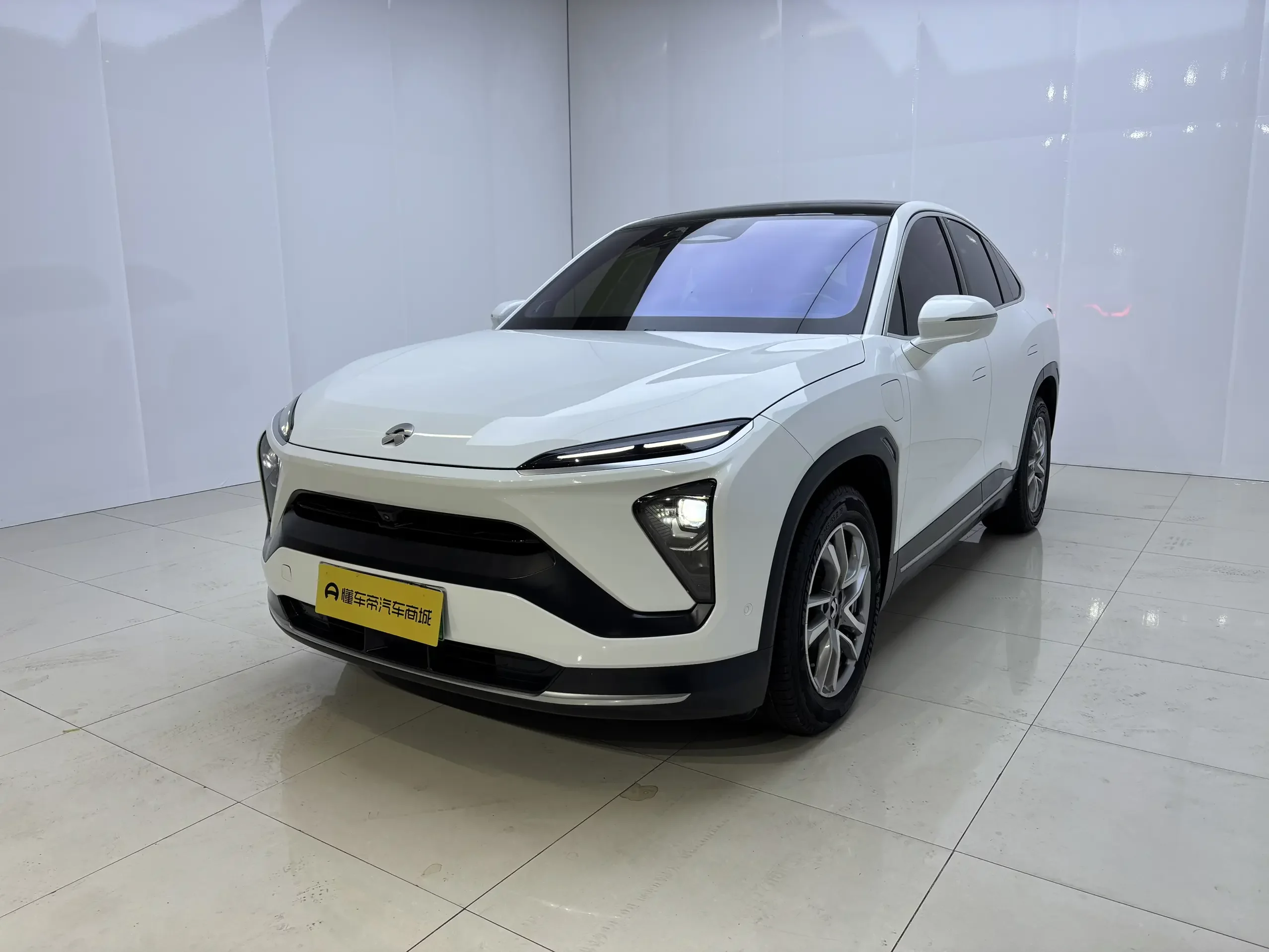 NIO EC6
