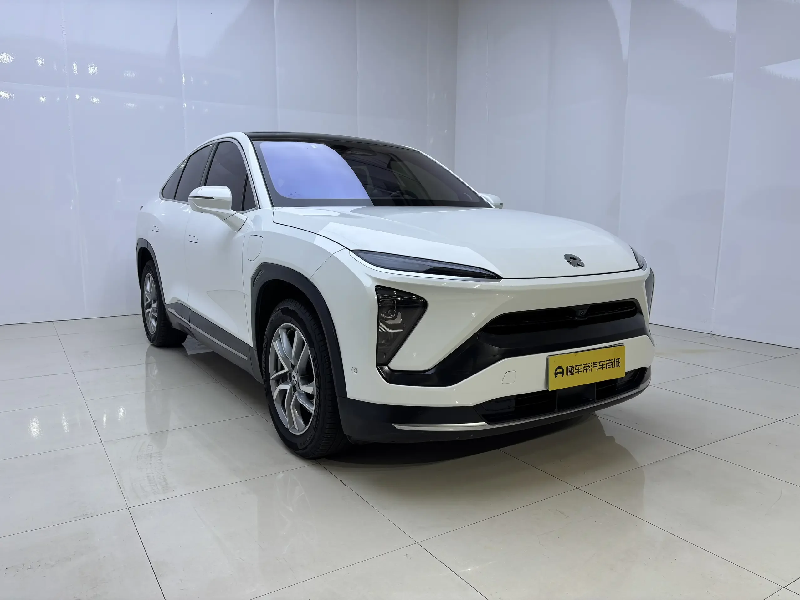 NIO EC6