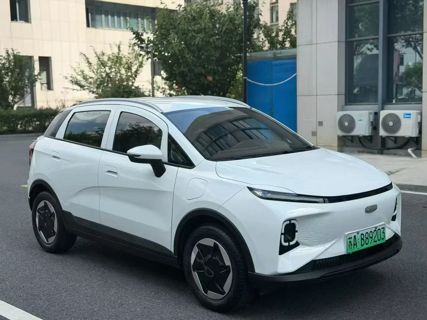 Geely Geometry E Firefly
