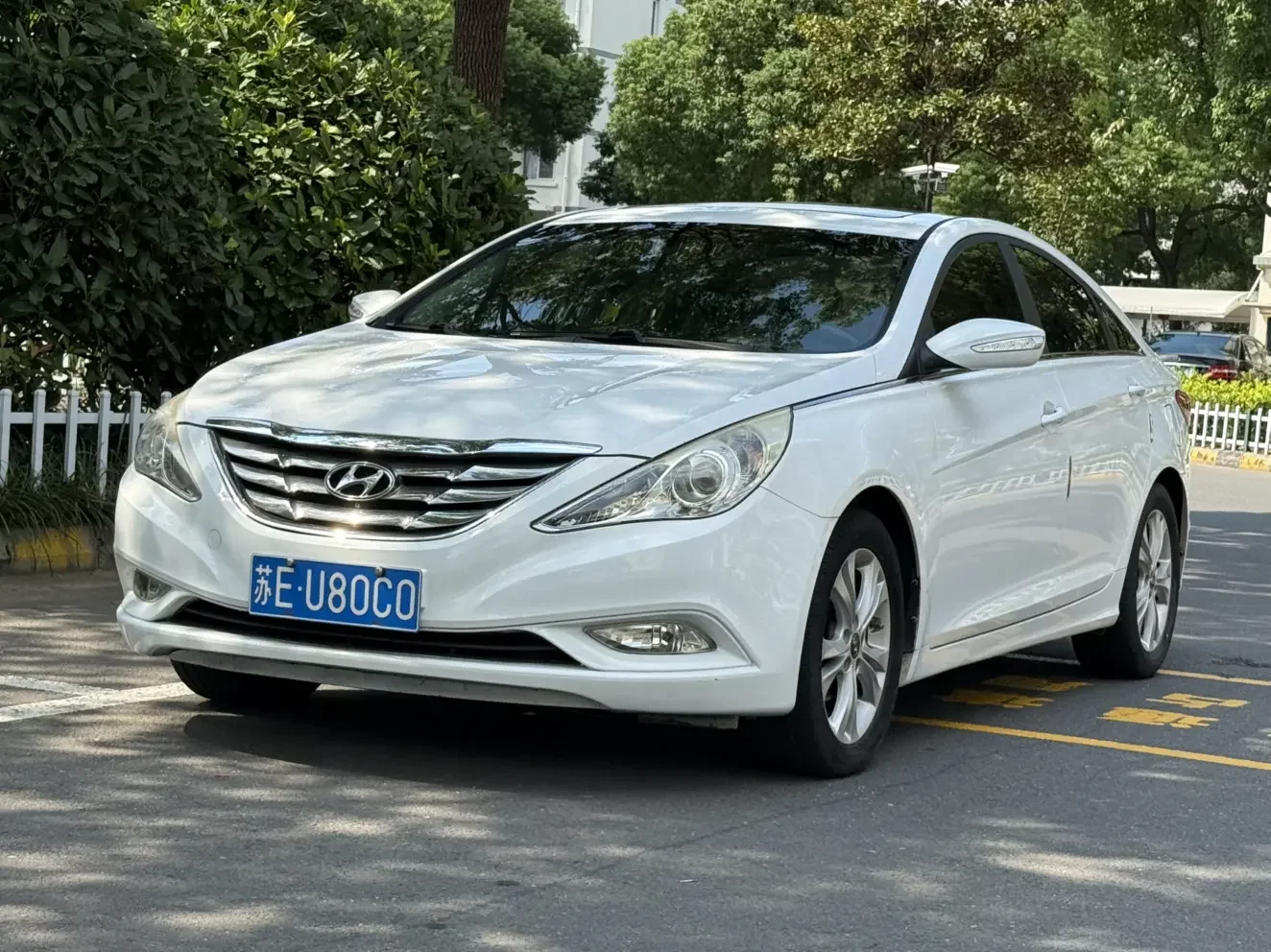 Hyundai sonata eight