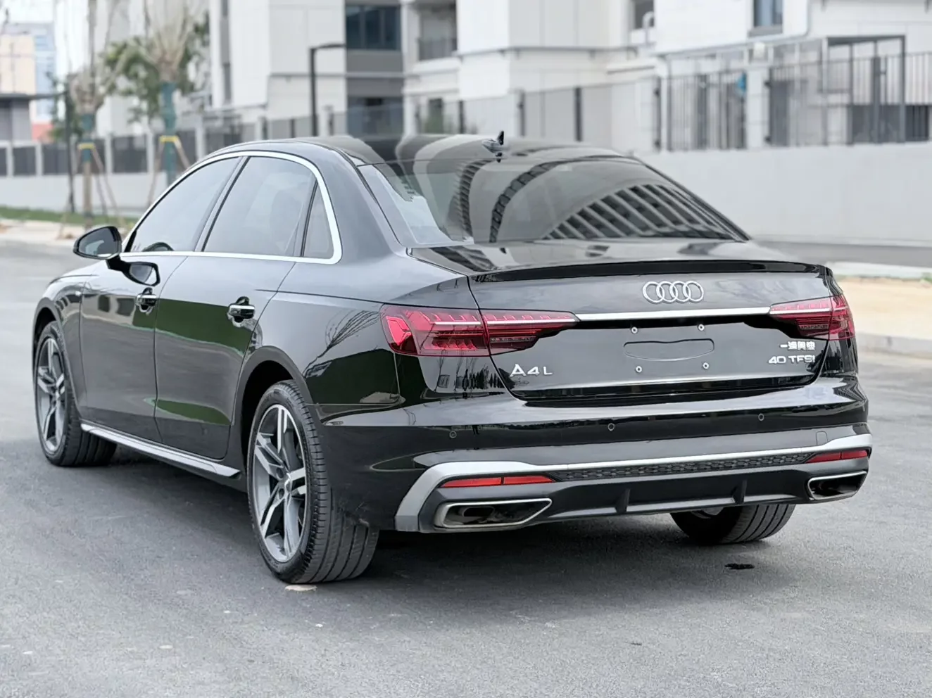 Audi A4L