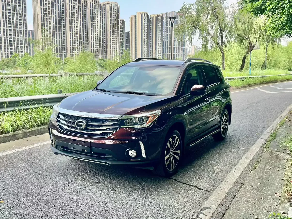 GAC Trumpchi GS4