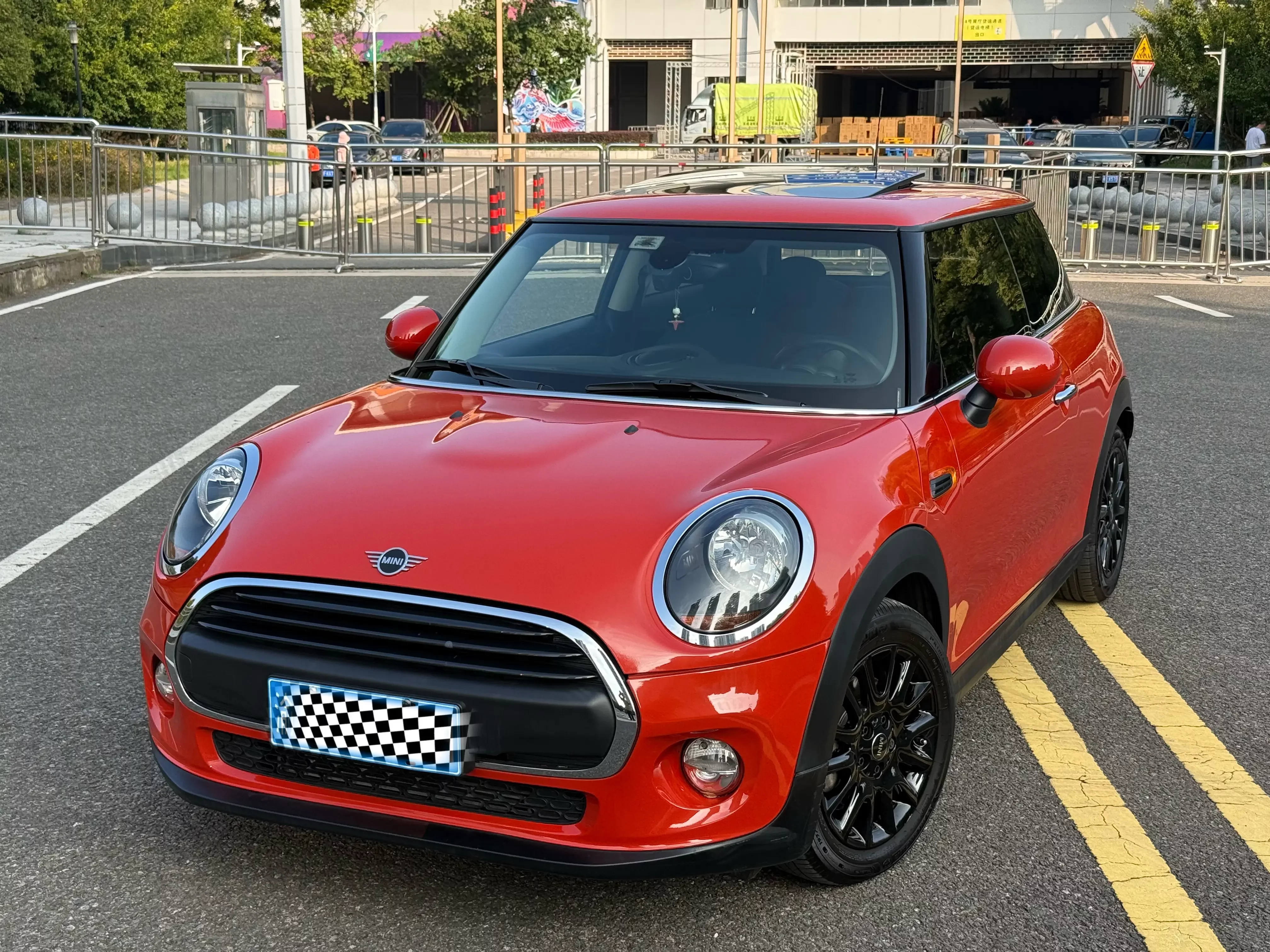 MINI MINI  из Китая