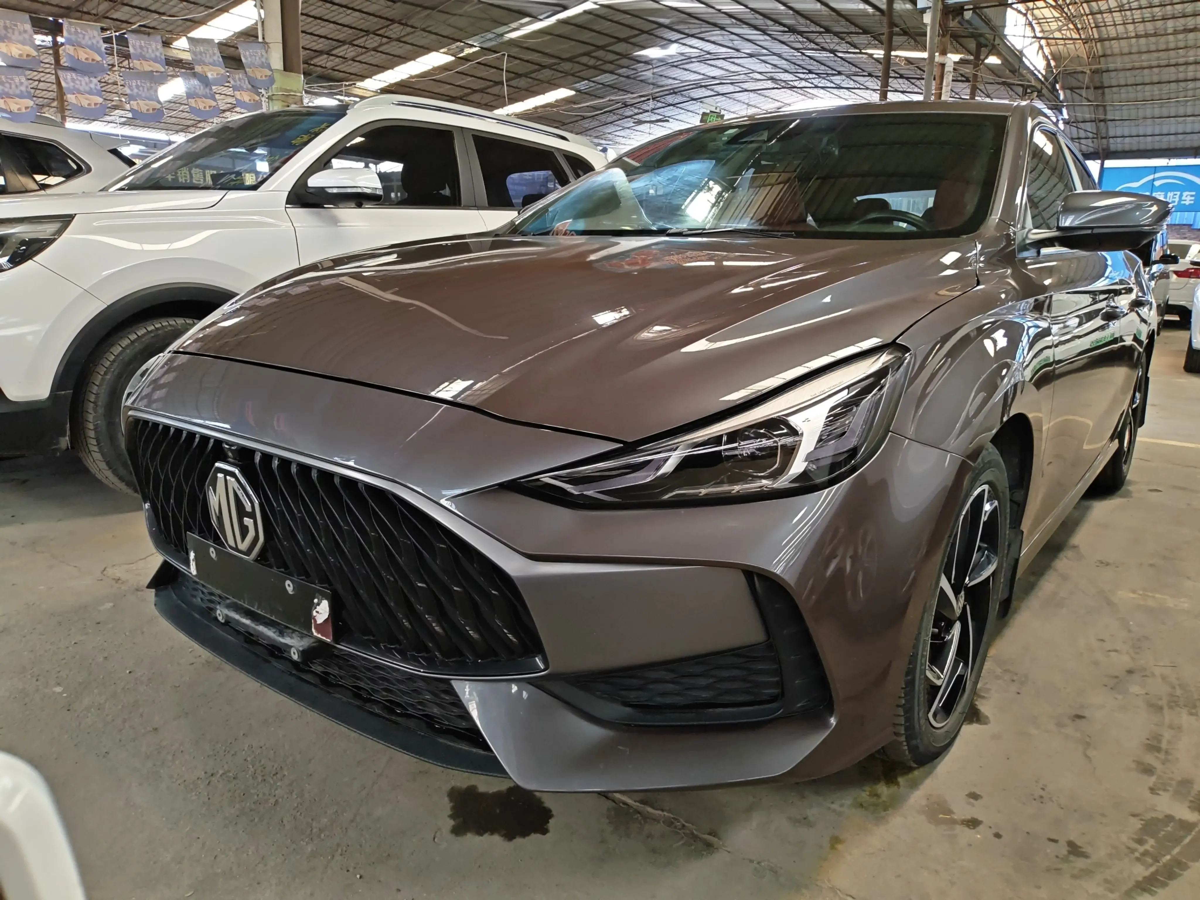 MG 5