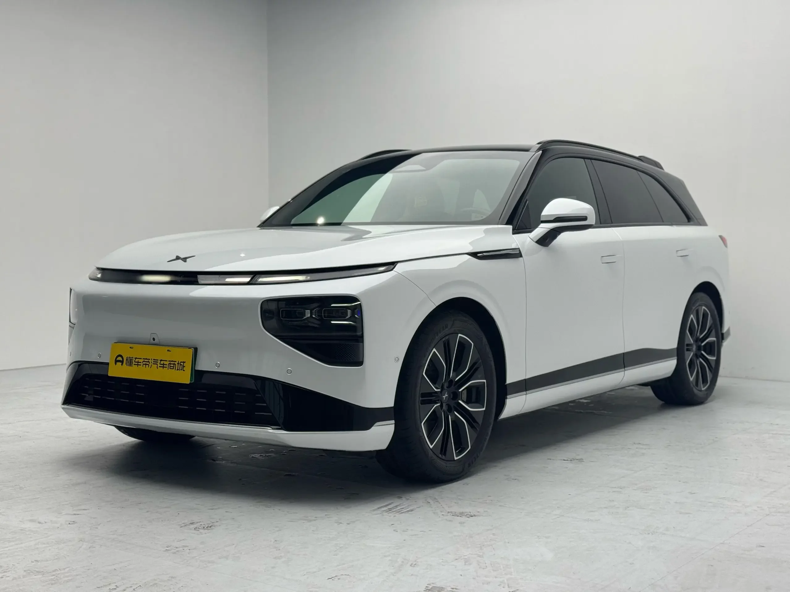 XPeng G9