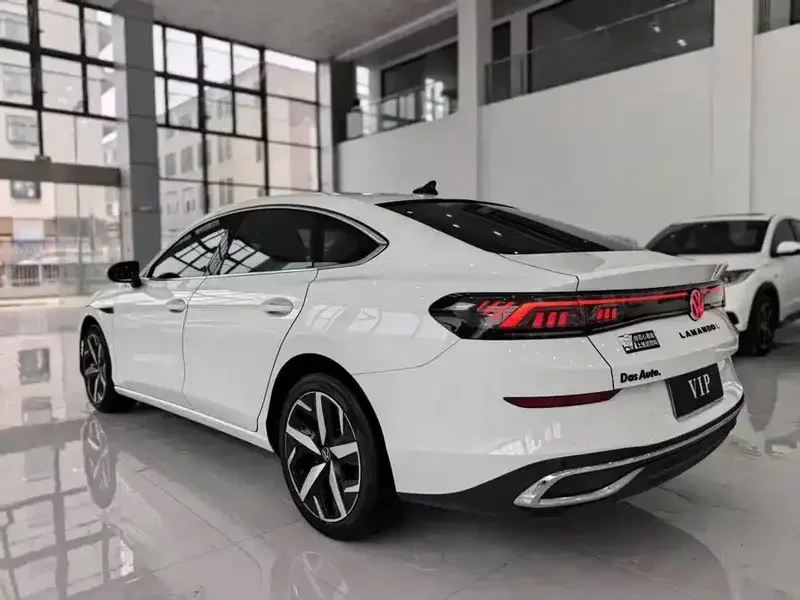 Volkswagen Lamando