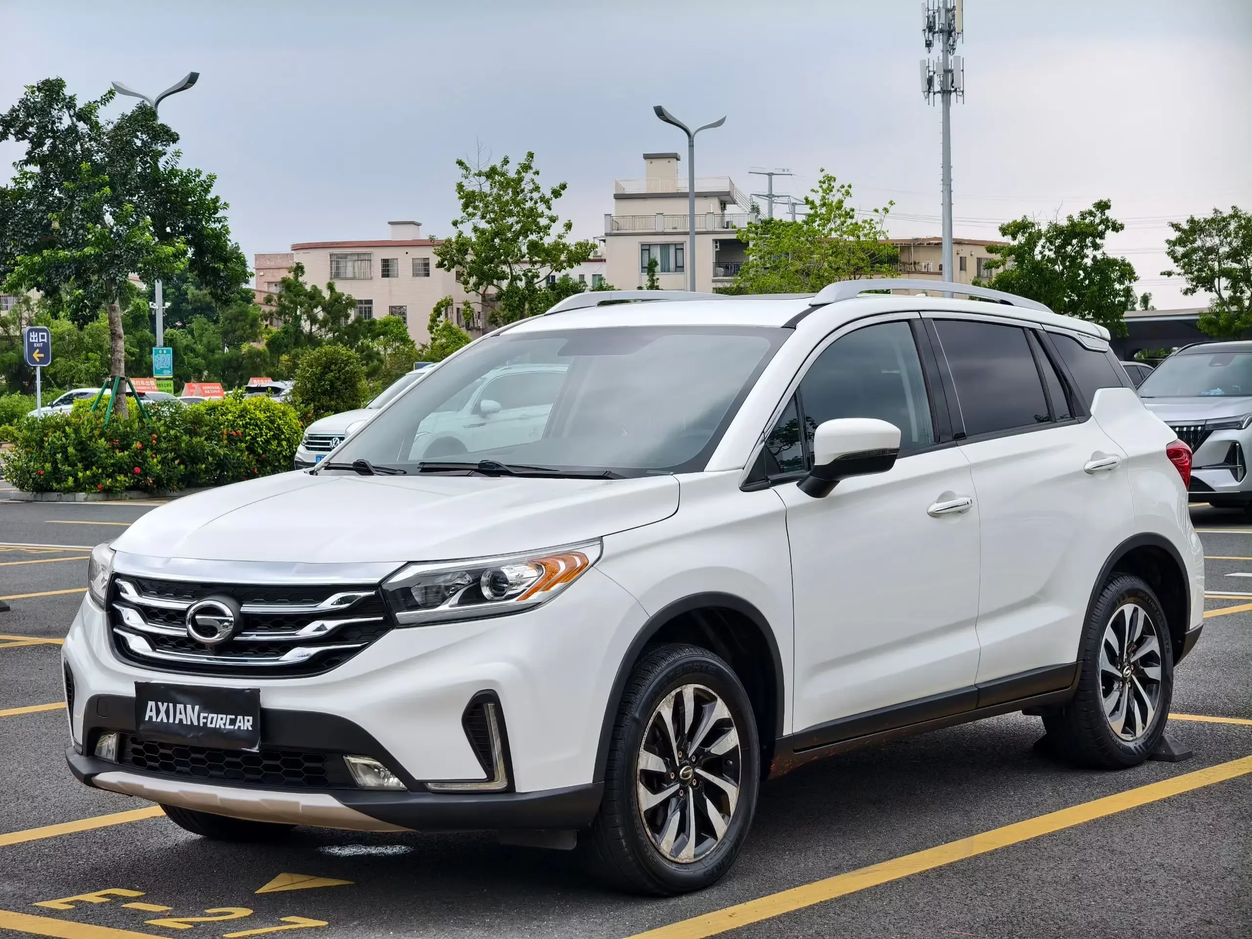 GAC Trumpchi GS4