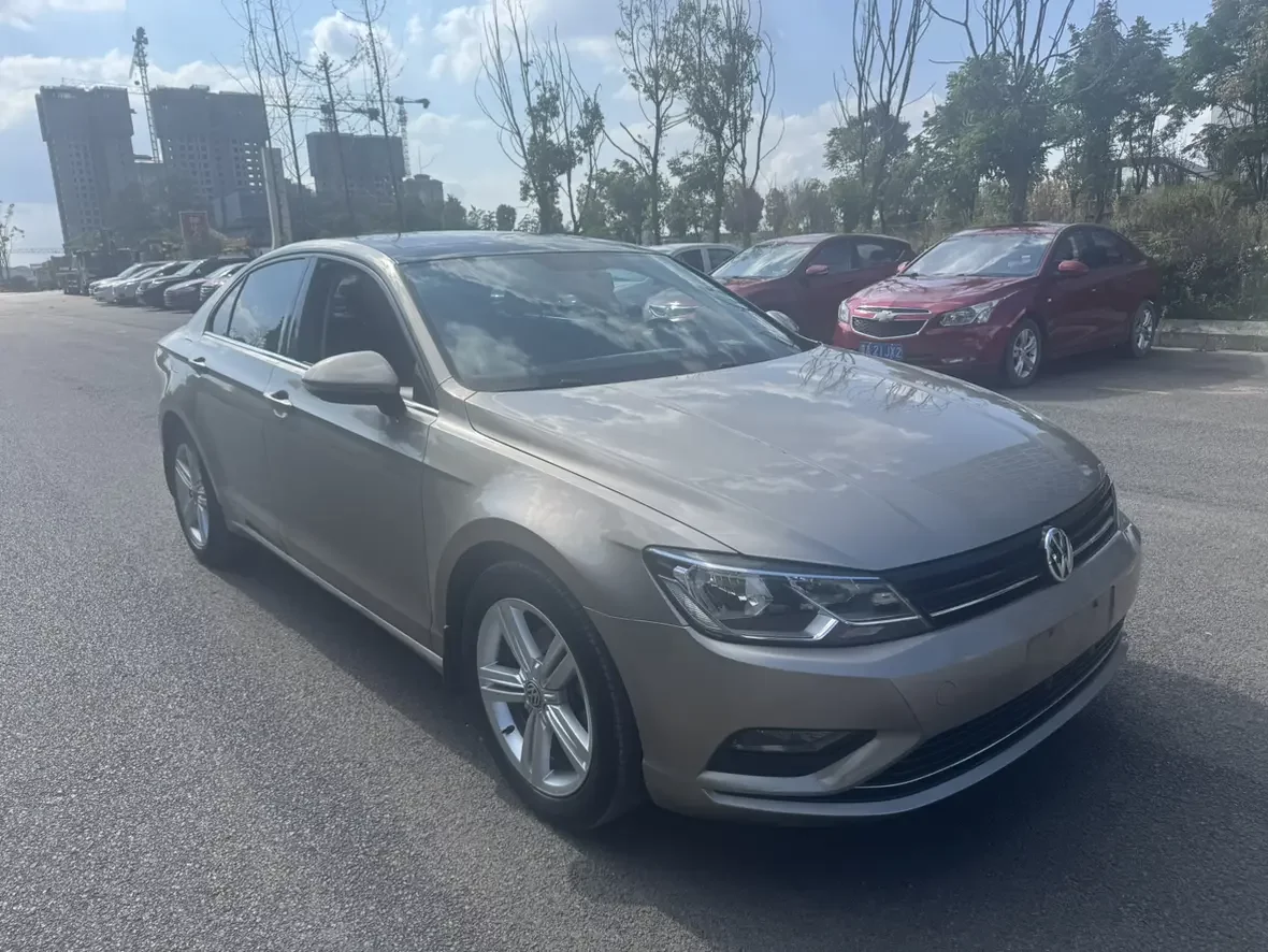 Volkswagen Lamando