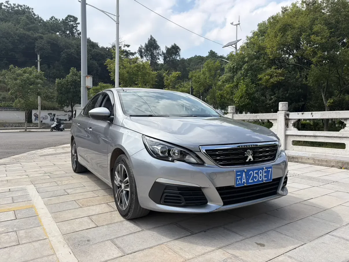 Peugeot 308