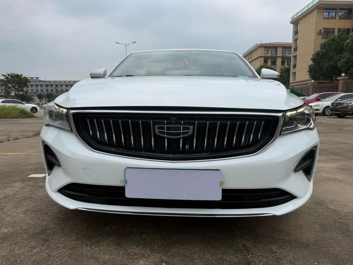 Geely Emgrand