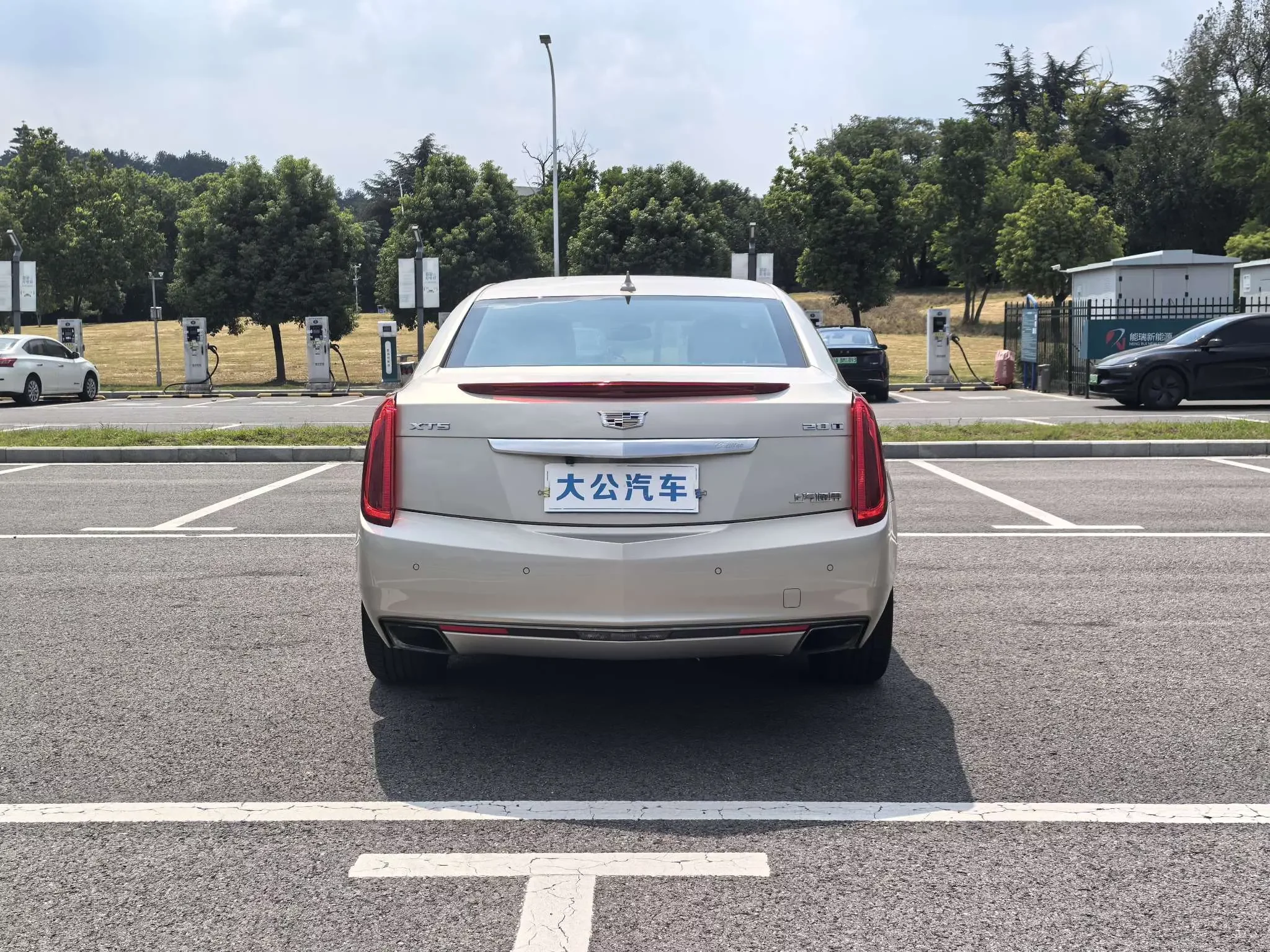 Cadillac XTS
