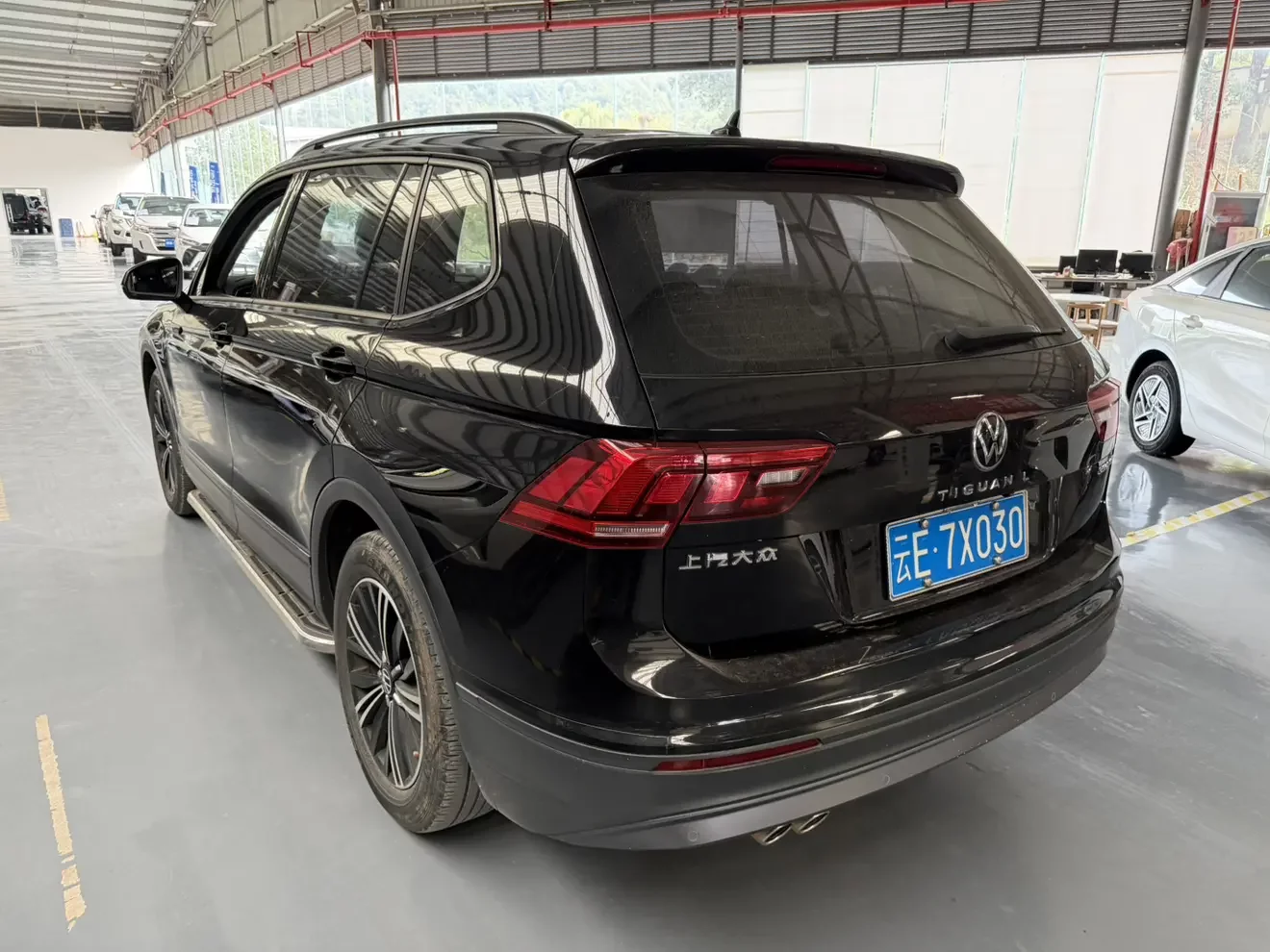Volkswagen Tiguan L