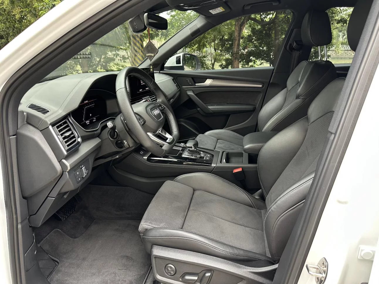 Audi Q5L Sportback