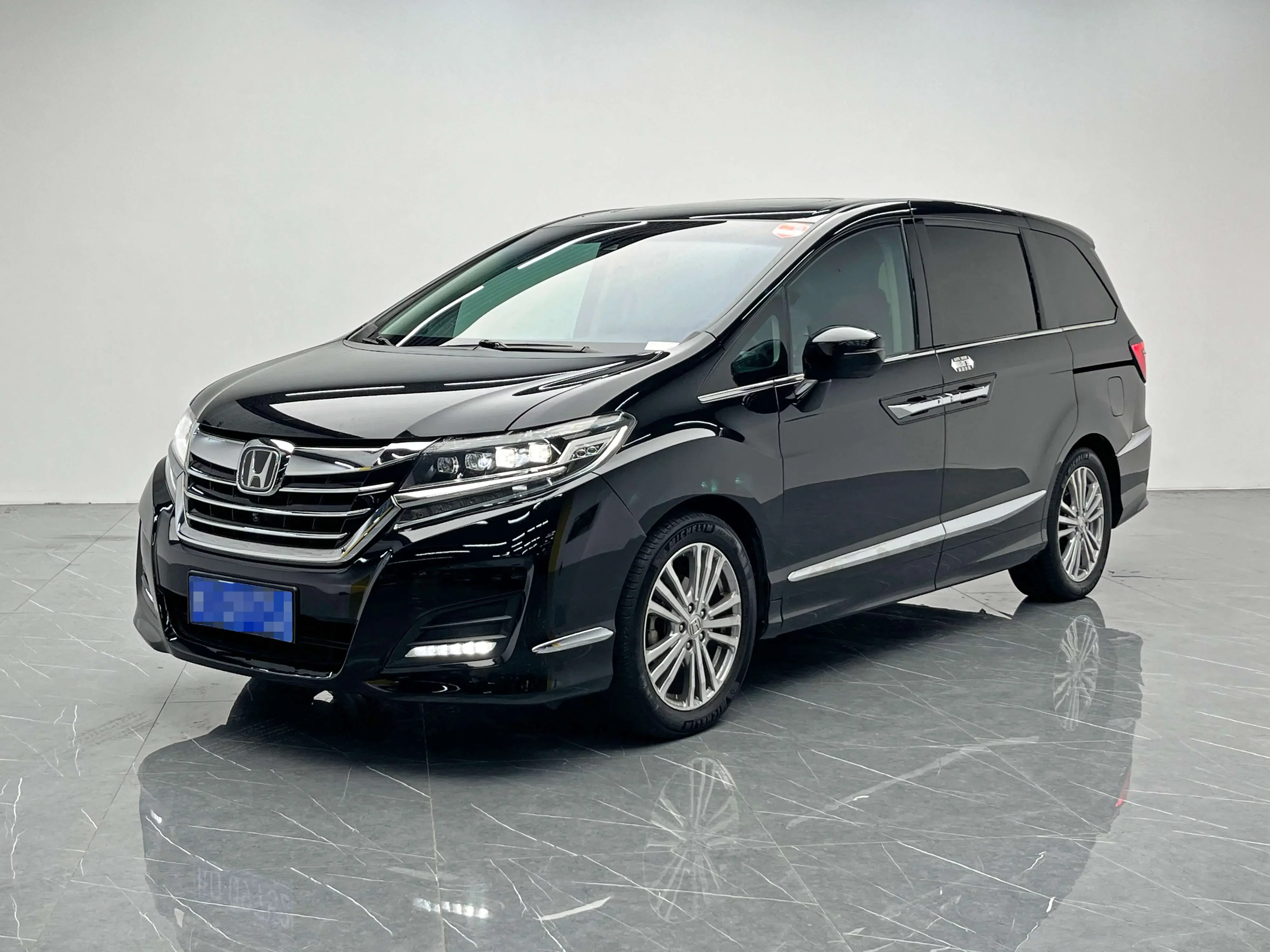 Honda Elysion
