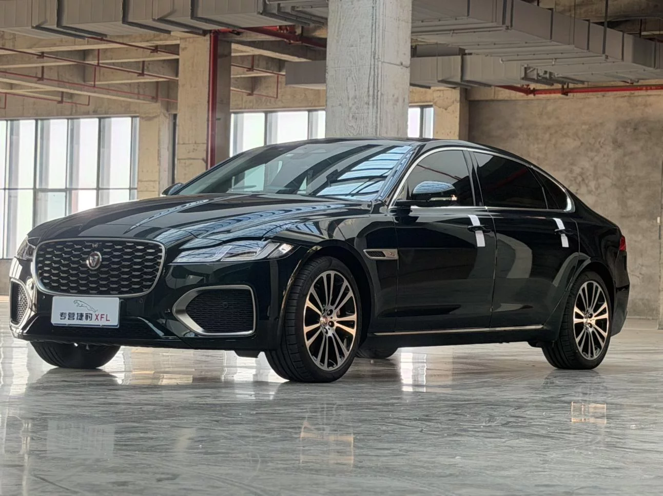 Jaguar XFL