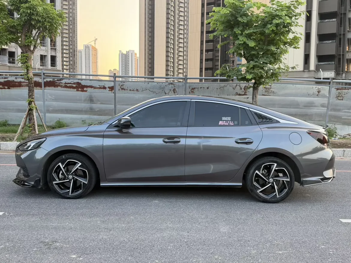 MG 5